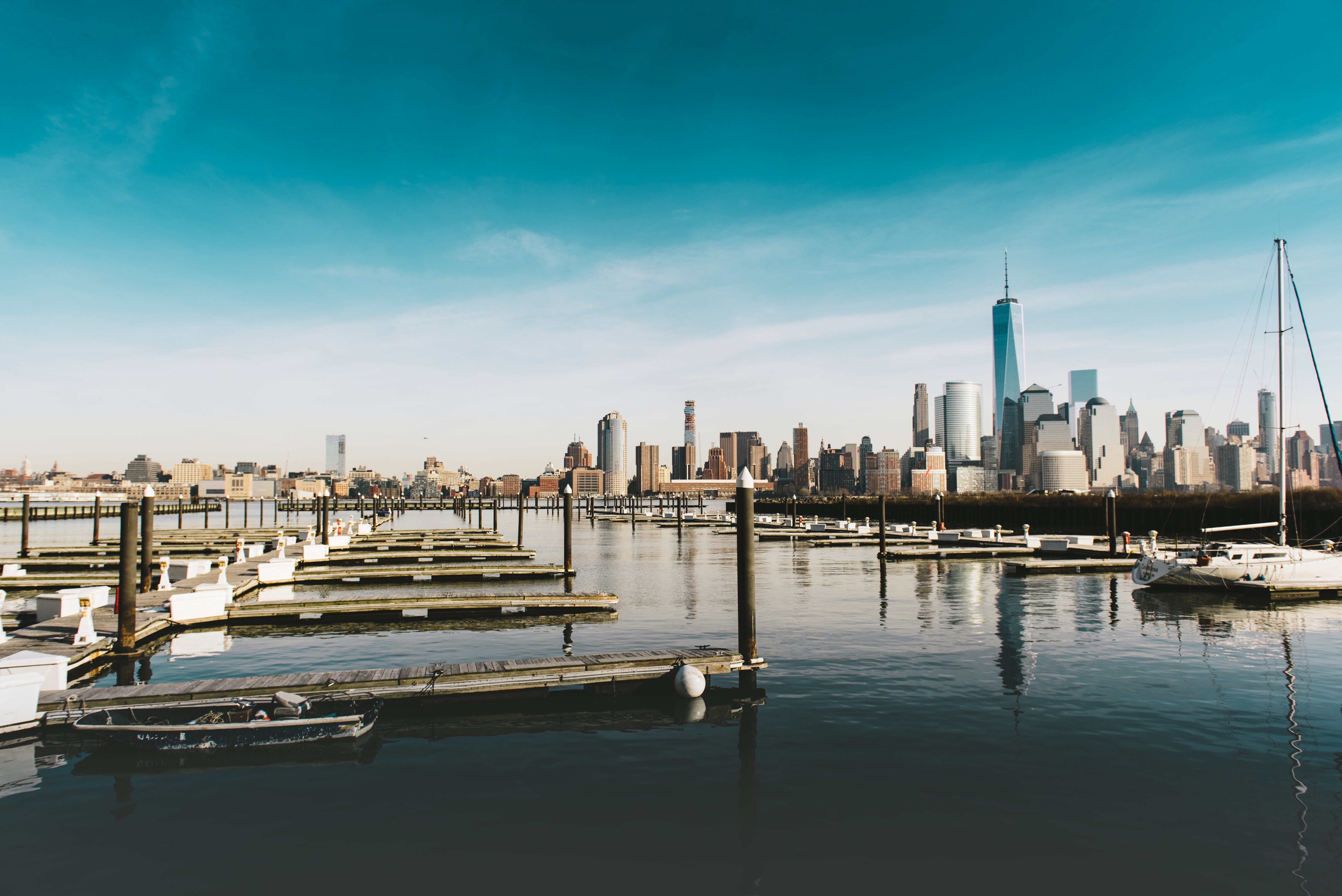 transportation, skyscraper, sail boat, one world trade center, mode of transportation, ocean, tall - high, built structure, urban, building exterior, white, HD Wallpaper