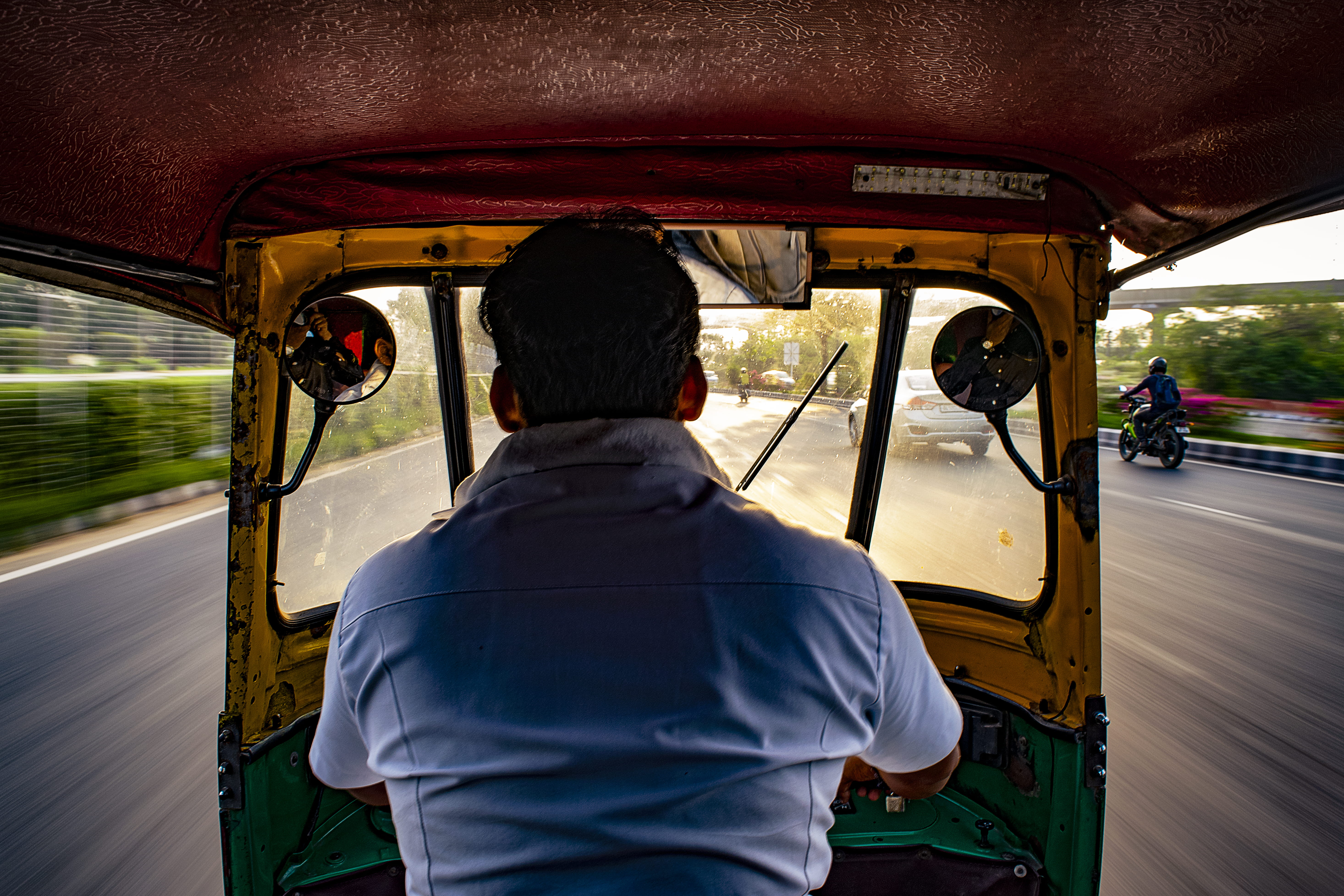 on the move, motion, day, adult, driver, man, occupation, driving, rear view, sitting, transportation, 5K, mode of transportation, public transportation, HD Wallpaper