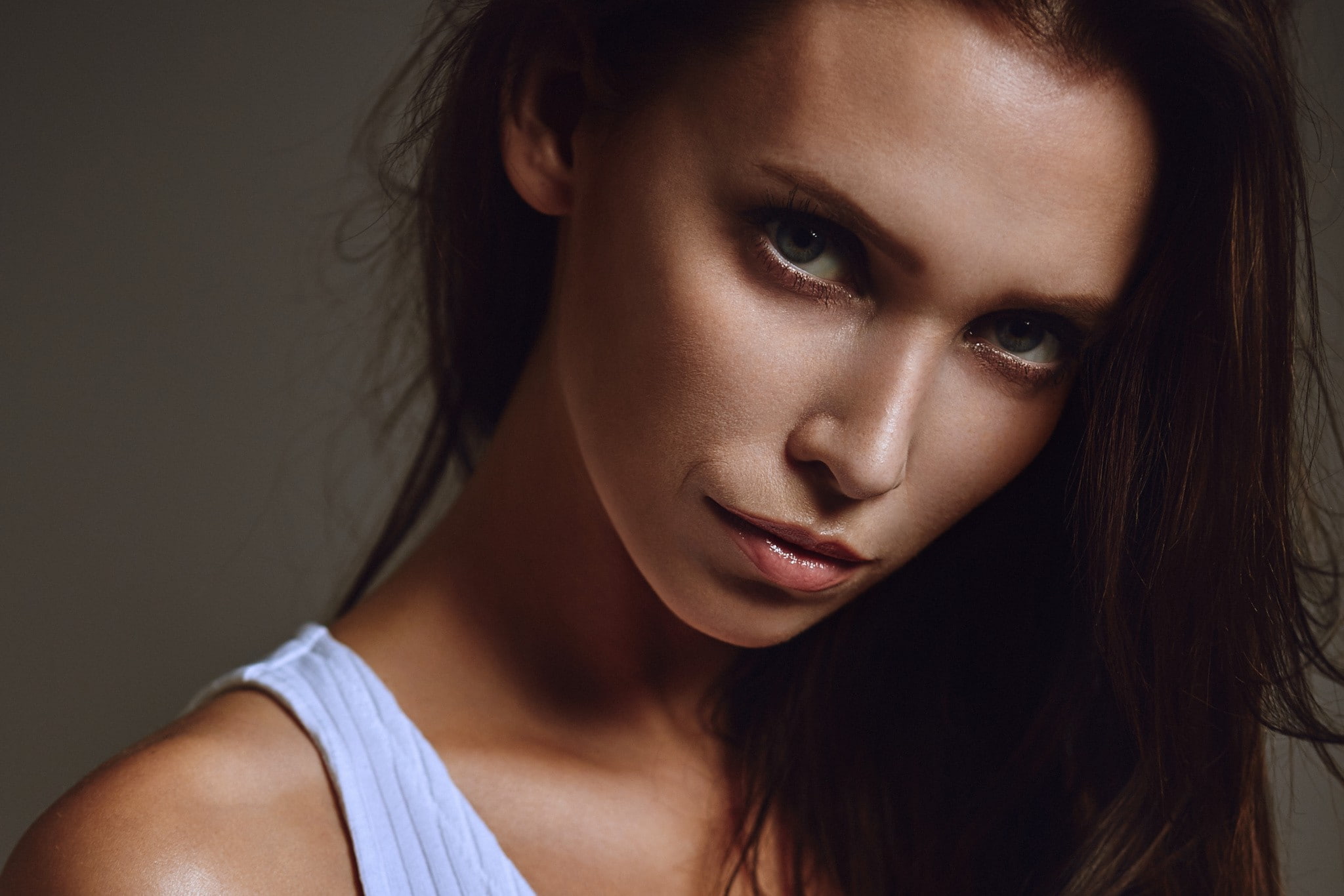 studio shot, eyes, beauty, Martin Strauss, young adult, 1080P, one person, body part, front view, human hair, human face, adult, straight hair, headshot, HD Wallpaper