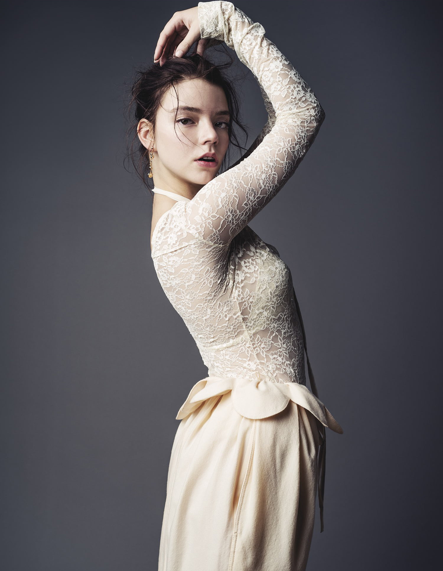 Anya Taylor-Joy, brunette, 1080P, women, actress, simple background, Phone HD Wallpaper