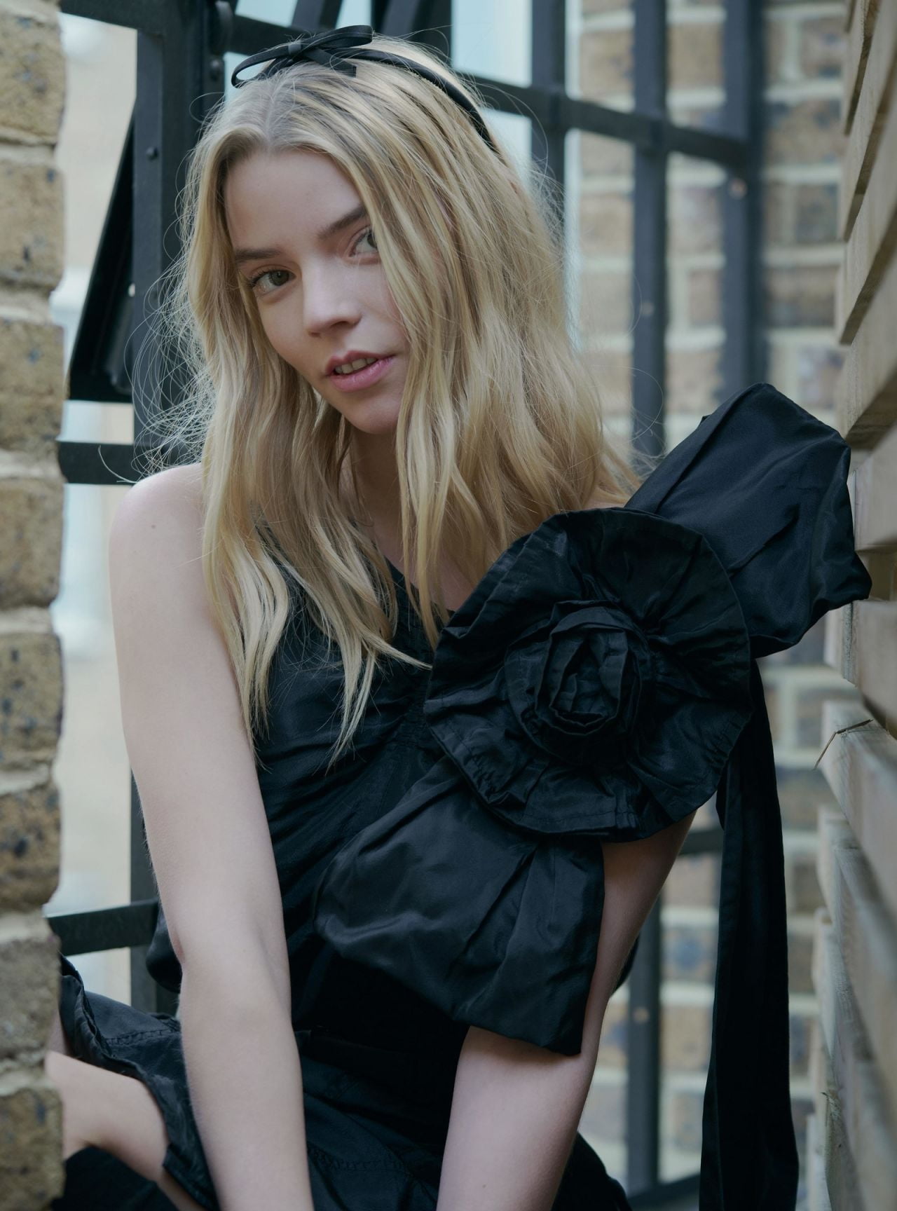 actress, women, 720P, blonde, Anya Taylor-Joy, Phone HD Wallpaper