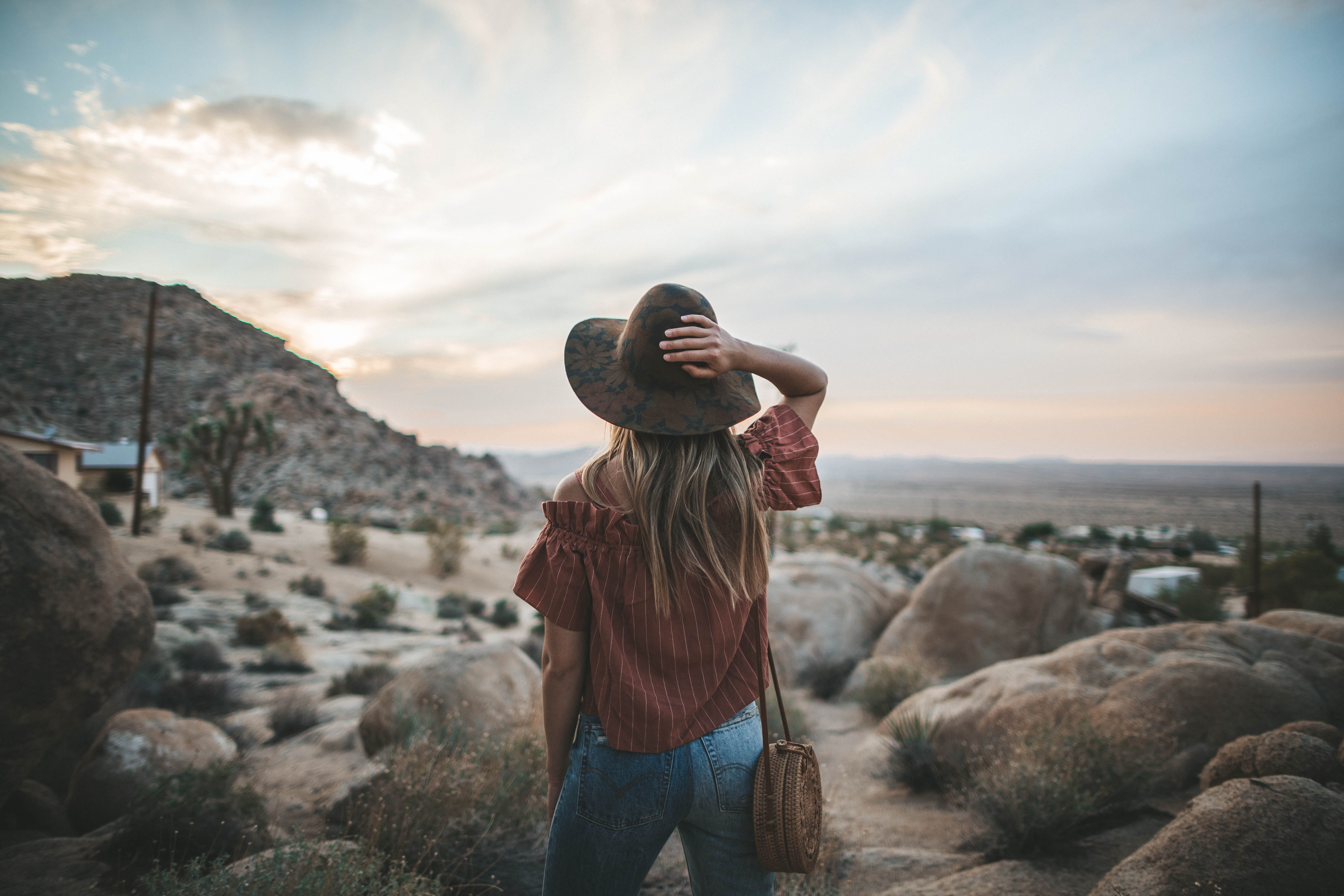 sky, enjoyment, adults Only, adult, hiking, rock - Object, young Women, front, lifestyles, style blogger, woman, tourism, real People, copy Space, travel Destinations, HD Wallpaper