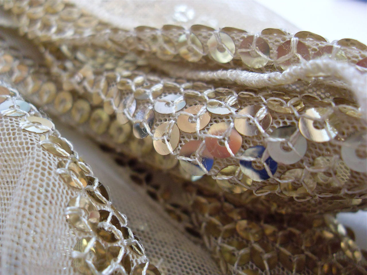 indoors, gold, focus on foreground, close-up, wealth, luxury, sparkly, natural pattern, food, textiles, food and drink, art and craft, lace - textile, freshness, HD Wallpaper