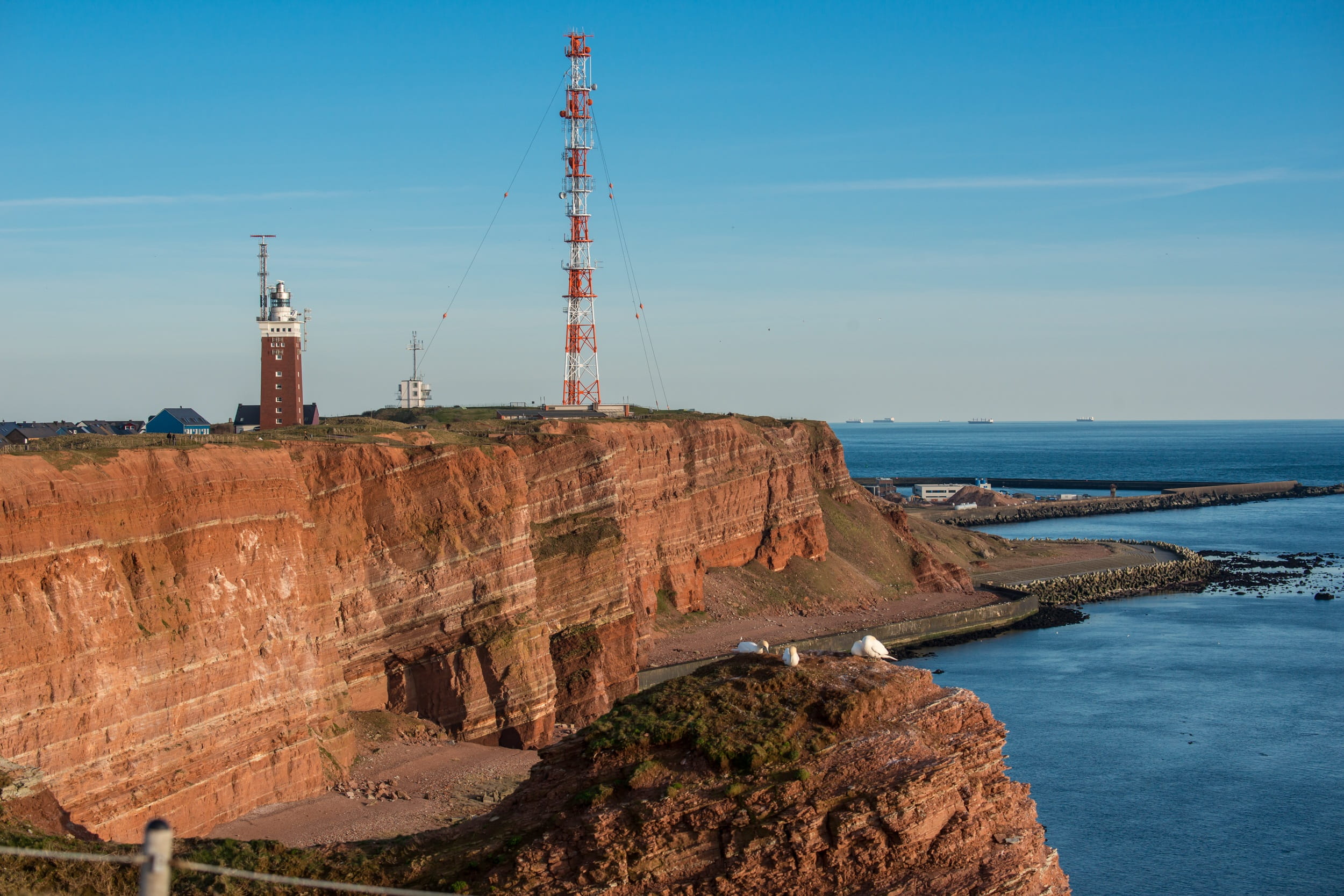 lighthouse, Helgoland, helgoland, sea, transmission tower, water, sky, day, beauty in nature, 1080P, nature, rock - object, Cliffs, island, rock, beach, HD Wallpaper