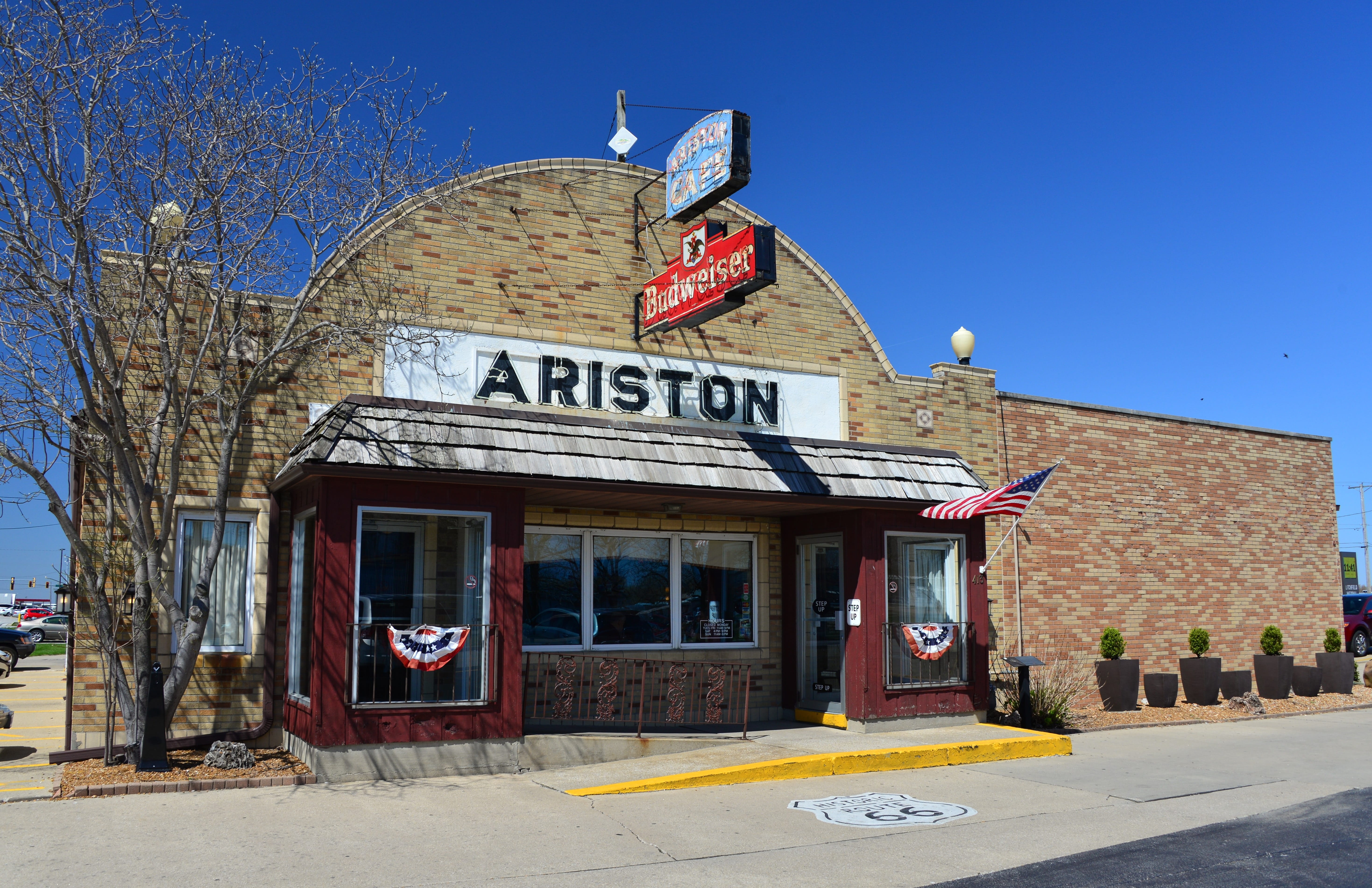 illinois, architecture, sky, american, tree, drive, historic, Route 66, western script, sign, nature, route, communication, 66, travel, Restaurant, road, HD Wallpaper
