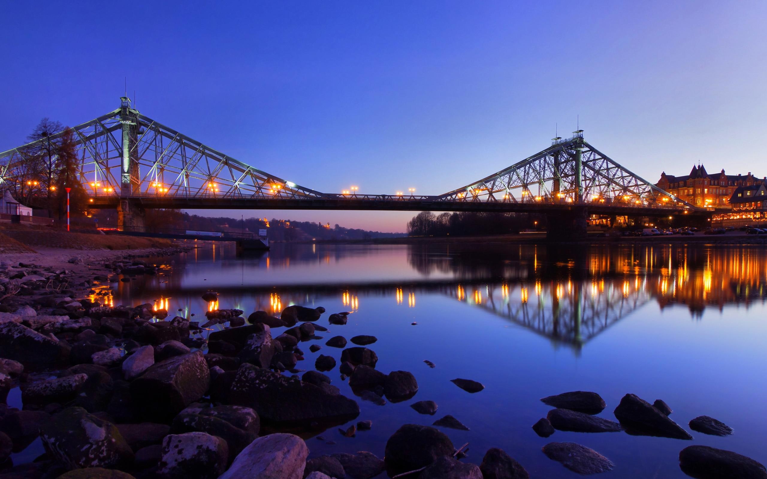 world, steel, bridge, 2560x1600, beautiful, lake, 2K, side, truss, rock, HD Wallpaper