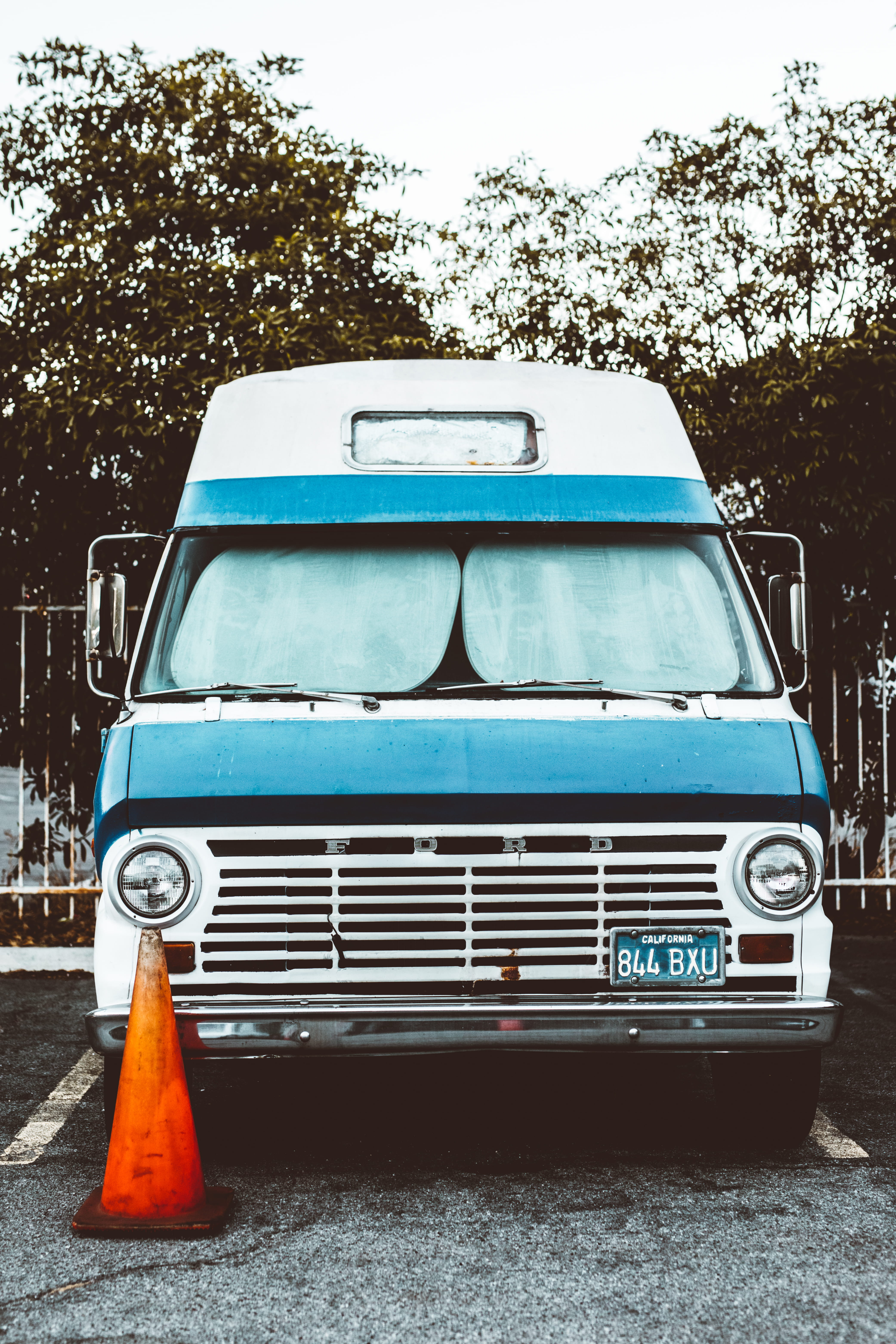 blue van, headlight, camper, beside, retro Styled, no People, van, outdoors, cone, 5K, camping, bus, parking space, front View, blue, classic, truck, west hollywood, Phone HD Wallpaper
