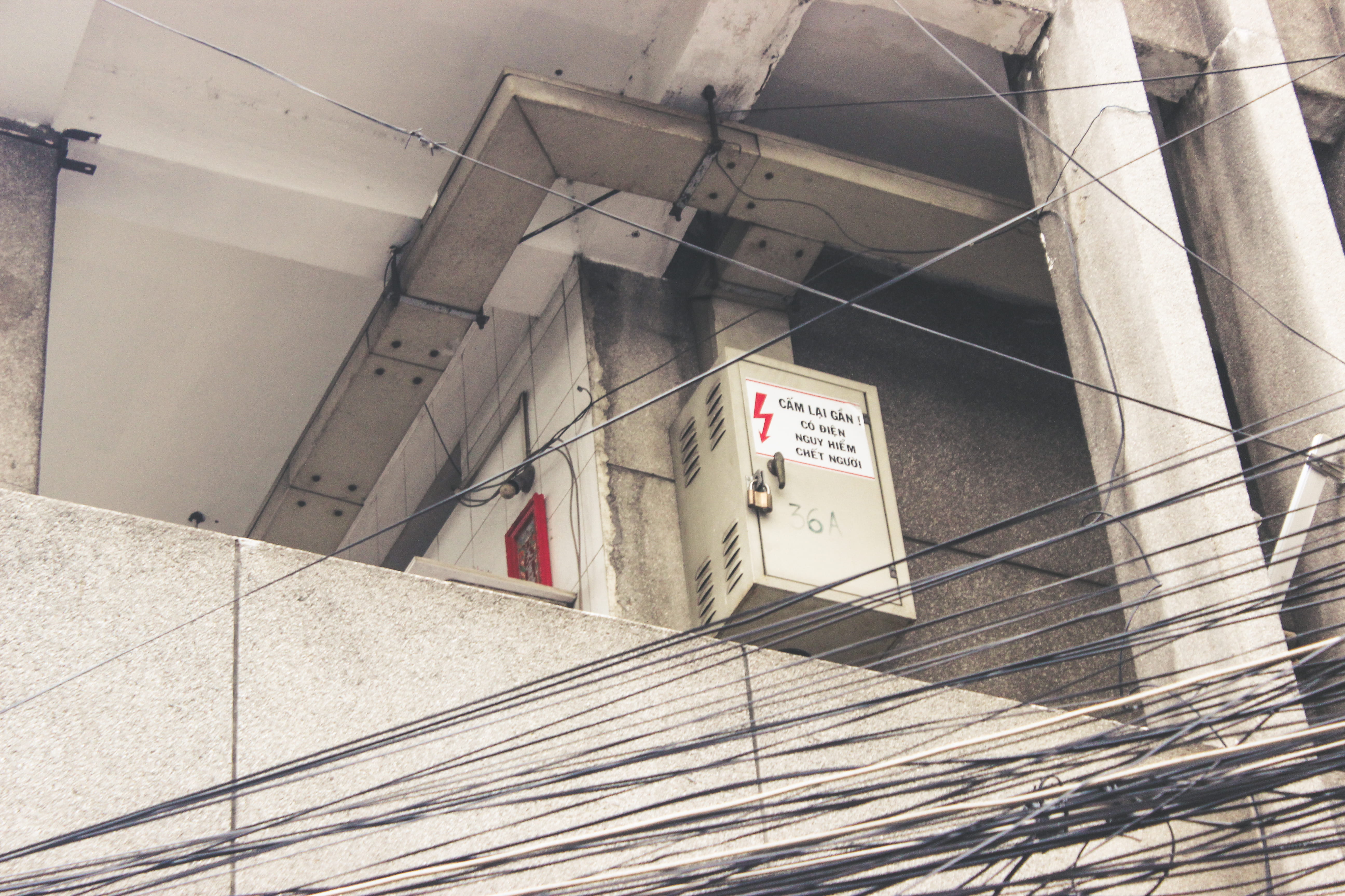 security, information, distribution, no people, western script, entrance, safety, tiled floor, cable, wall, built structure, warning sign, box, electricity, HD Wallpaper