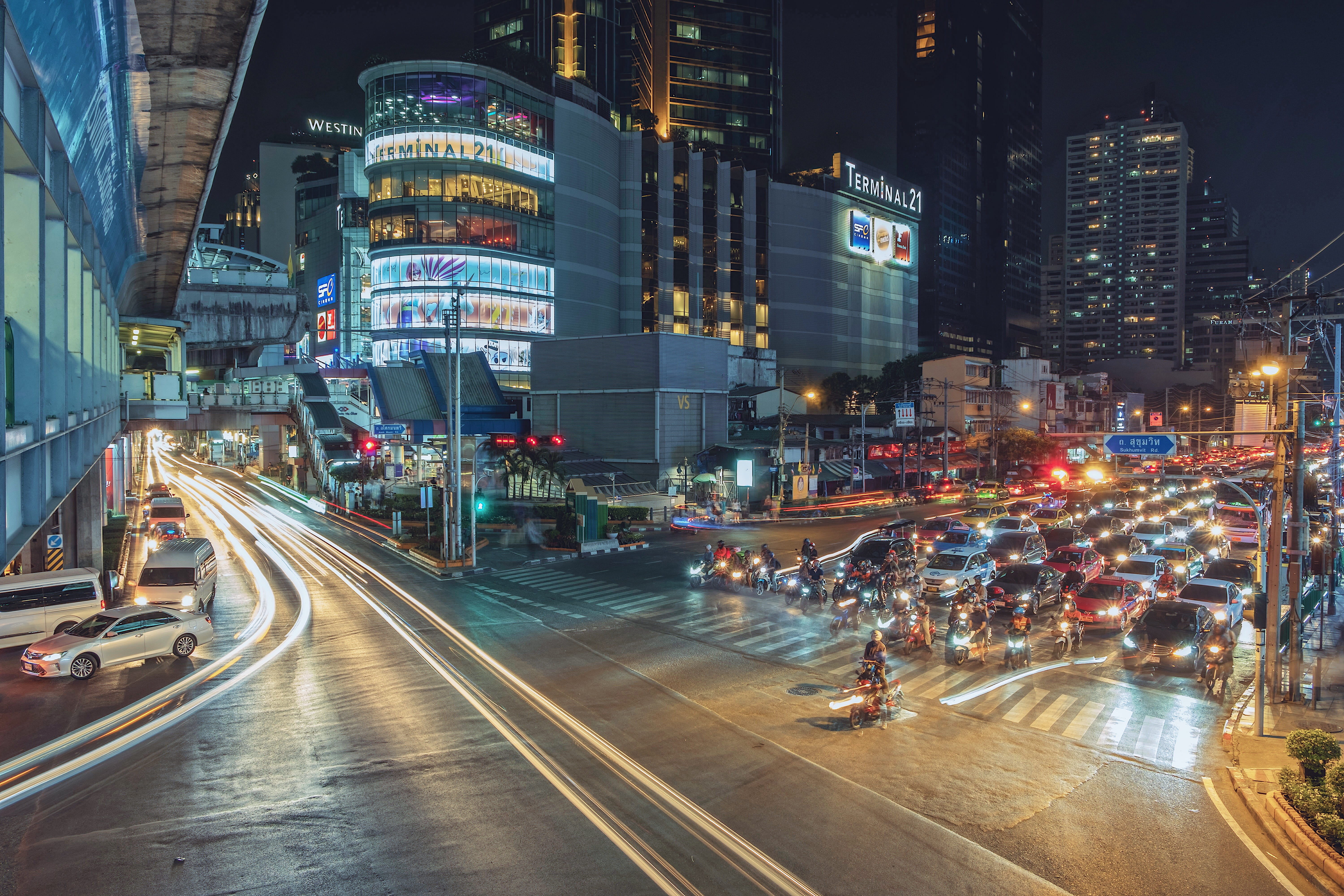 car, bangkok, beside, road, city, urban, transportation, buildings, motion, built structure, modern, 5K, metropolis, office building exterior, building, HD Wallpaper