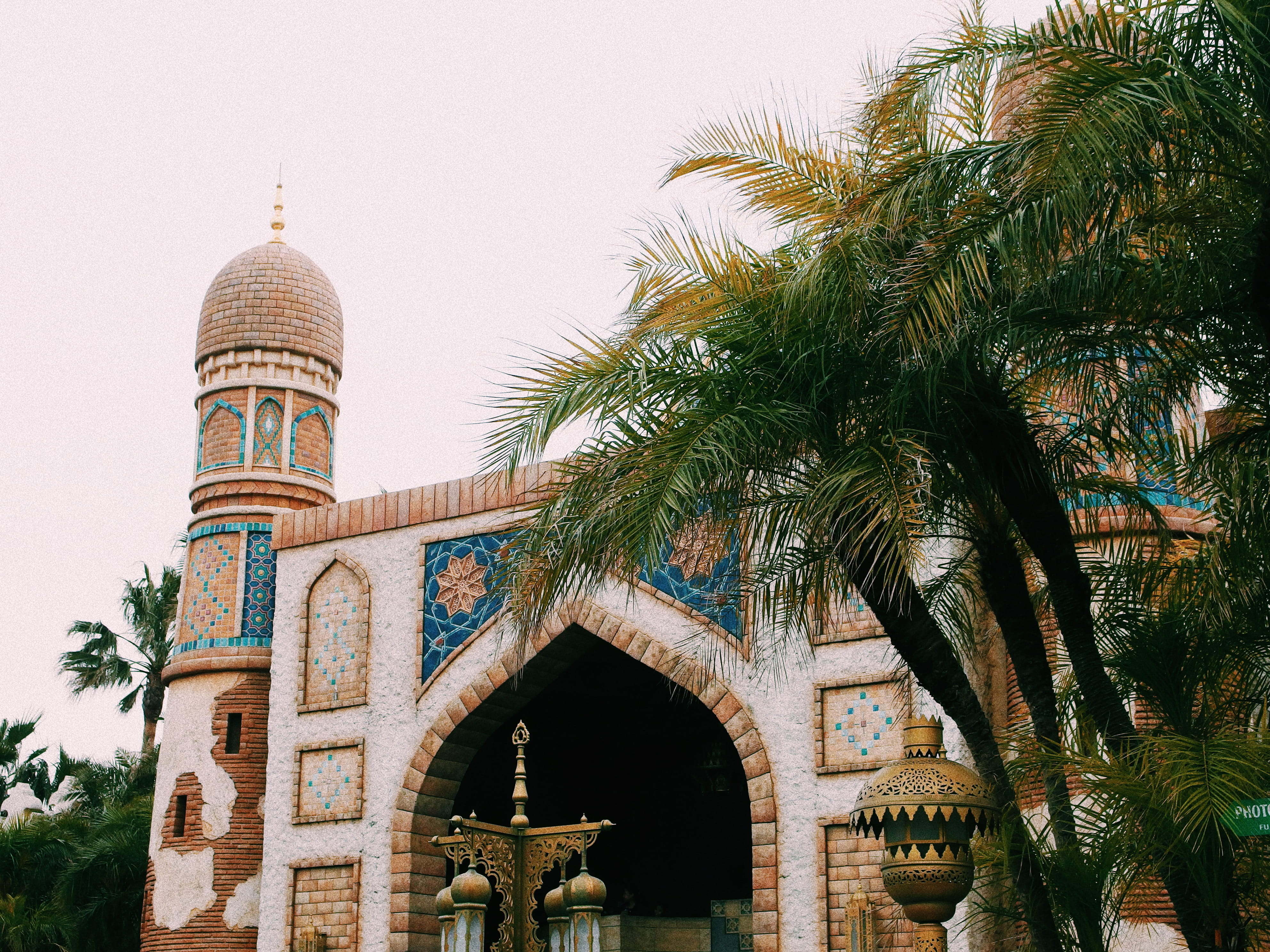 crucifix, place of worship, architecture, tropical climate, building, walkway, belief, monastery, travel destinations, path, white, dome, 4K, travel, no people, HD Wallpaper