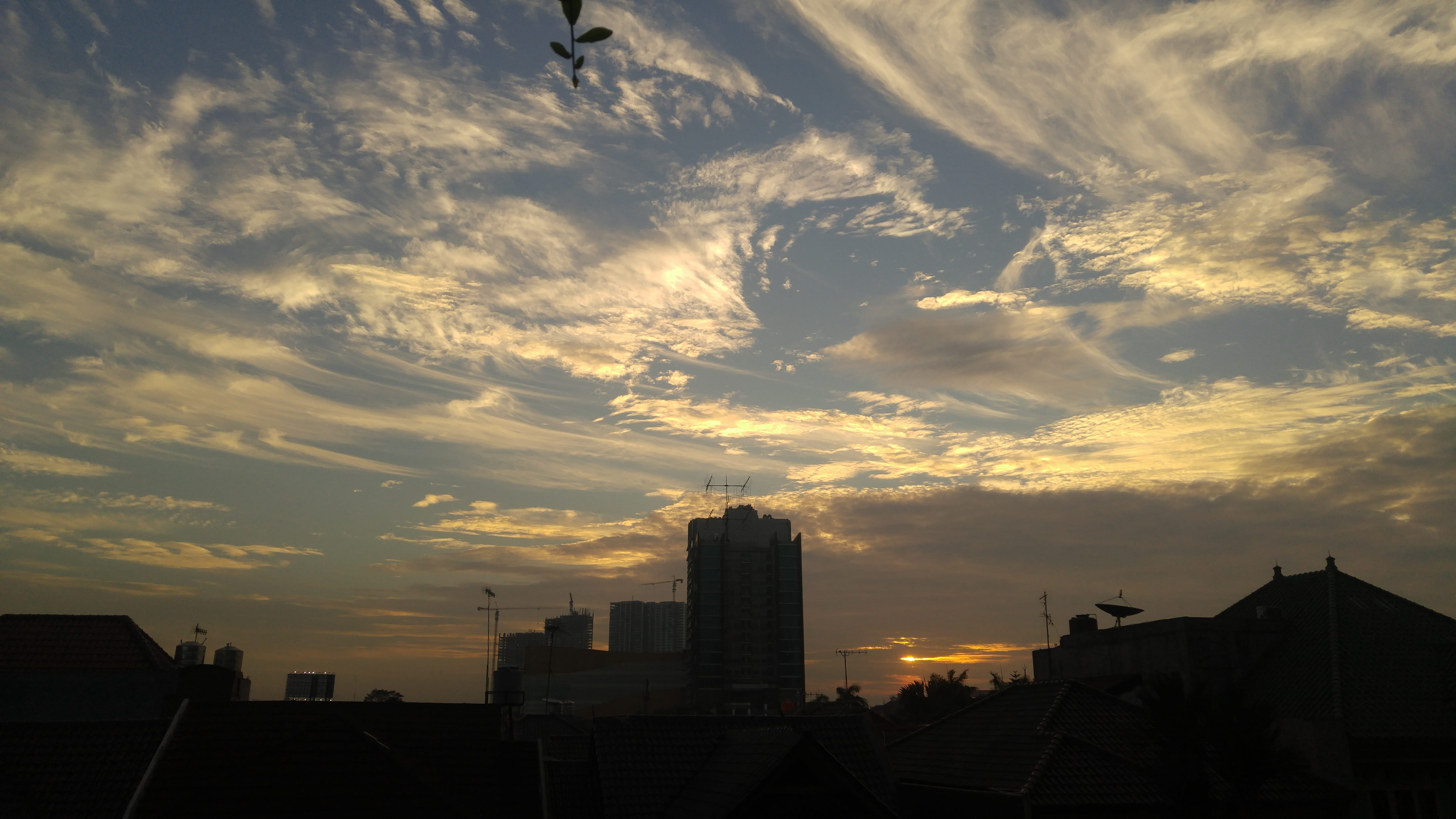 jakartaskies, bekasi, beauty in nature, skies, built structure, sky, cloud - sky, no people, office building exterior, silhouette, jakarta, orange color, HD Wallpaper
