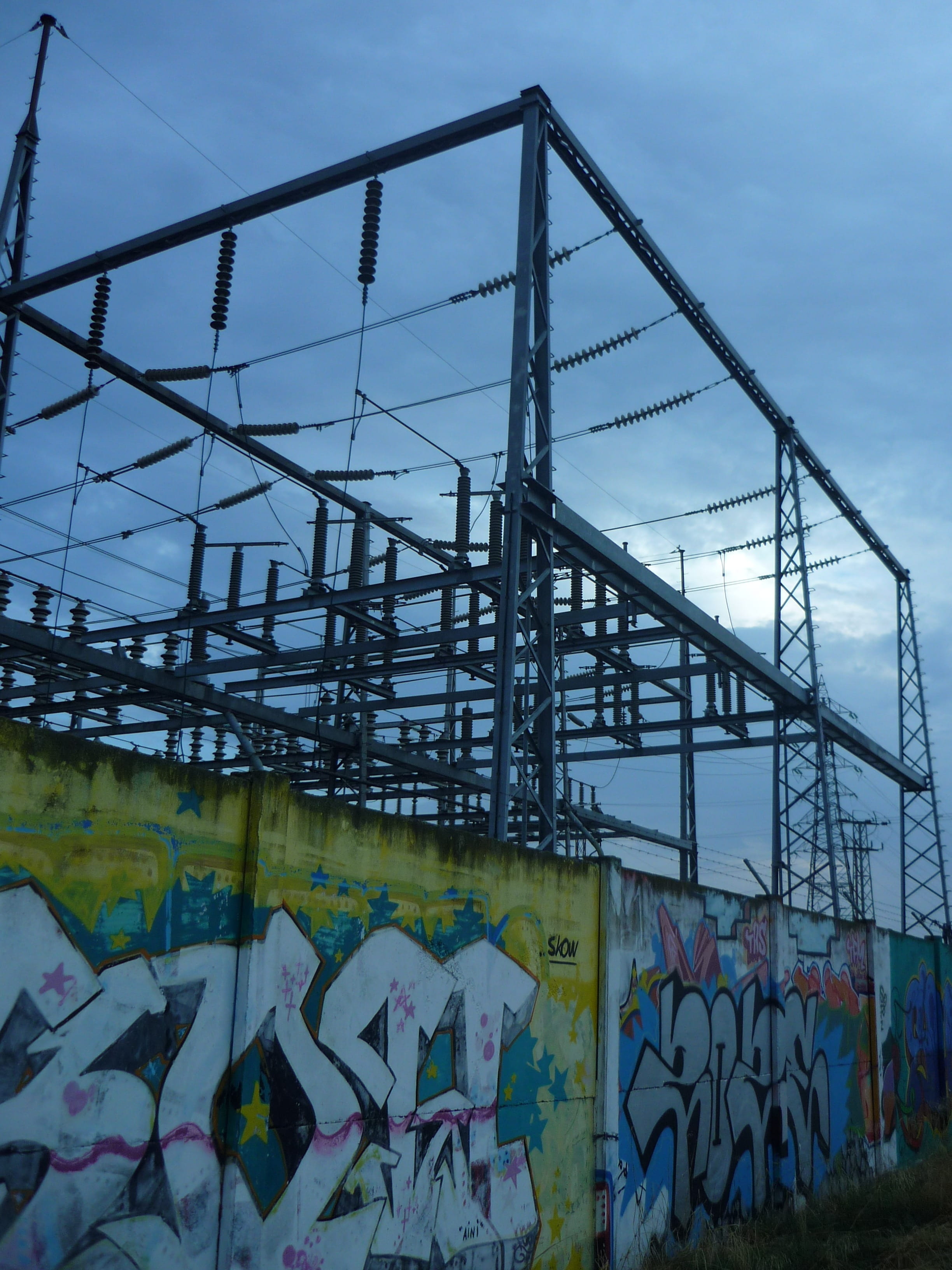 substation, building exterior, industry, creativity, built structure, Electrical Substation, low angle view, art and craft, supply, Electricity, wall - building feature, Phone HD Wallpaper