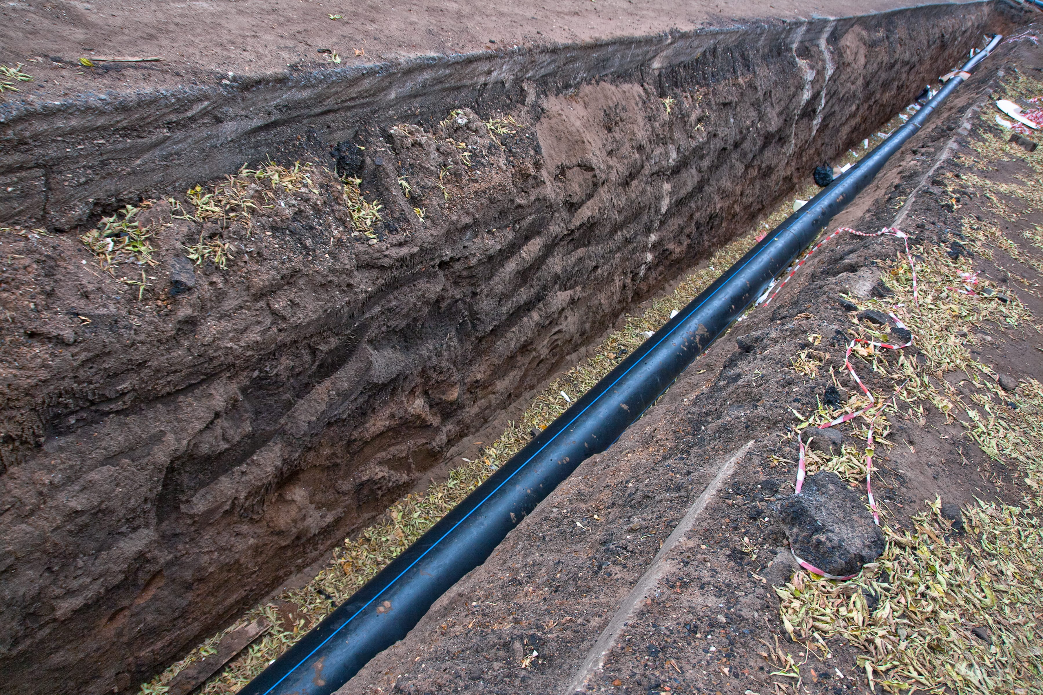 2K, outdoor, pipeline, long, architecture, gas, no people, rock, textured, plant, nature, field, wall - building feature, metal, solid, development, outdoors, HD Wallpaper