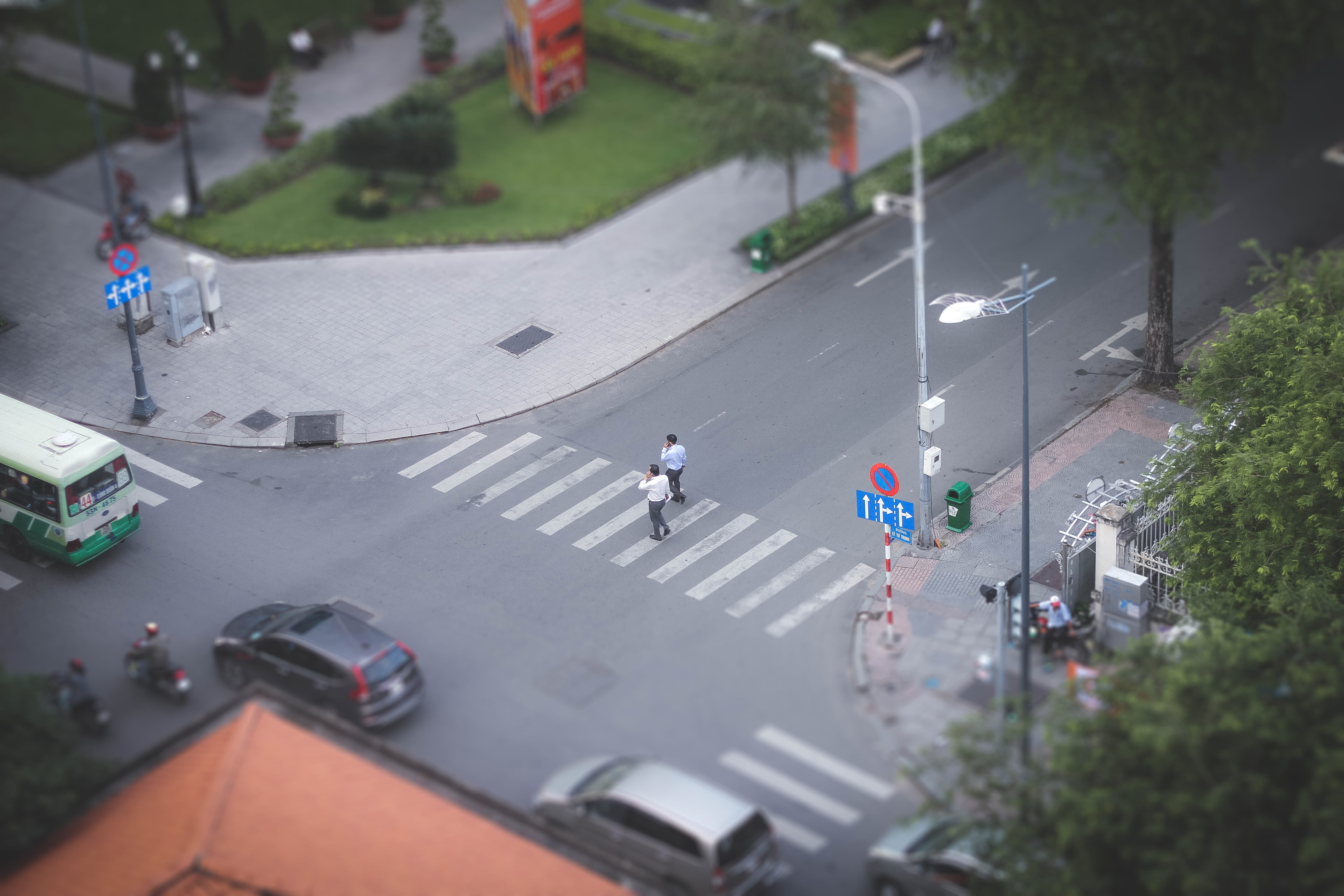mode of transportation, man, people, blur, daylight, cars, environment, road, 5K, car, lamppost, city, crosswalk, plant, outdoors, travel, zebra crossing, HD Wallpaper