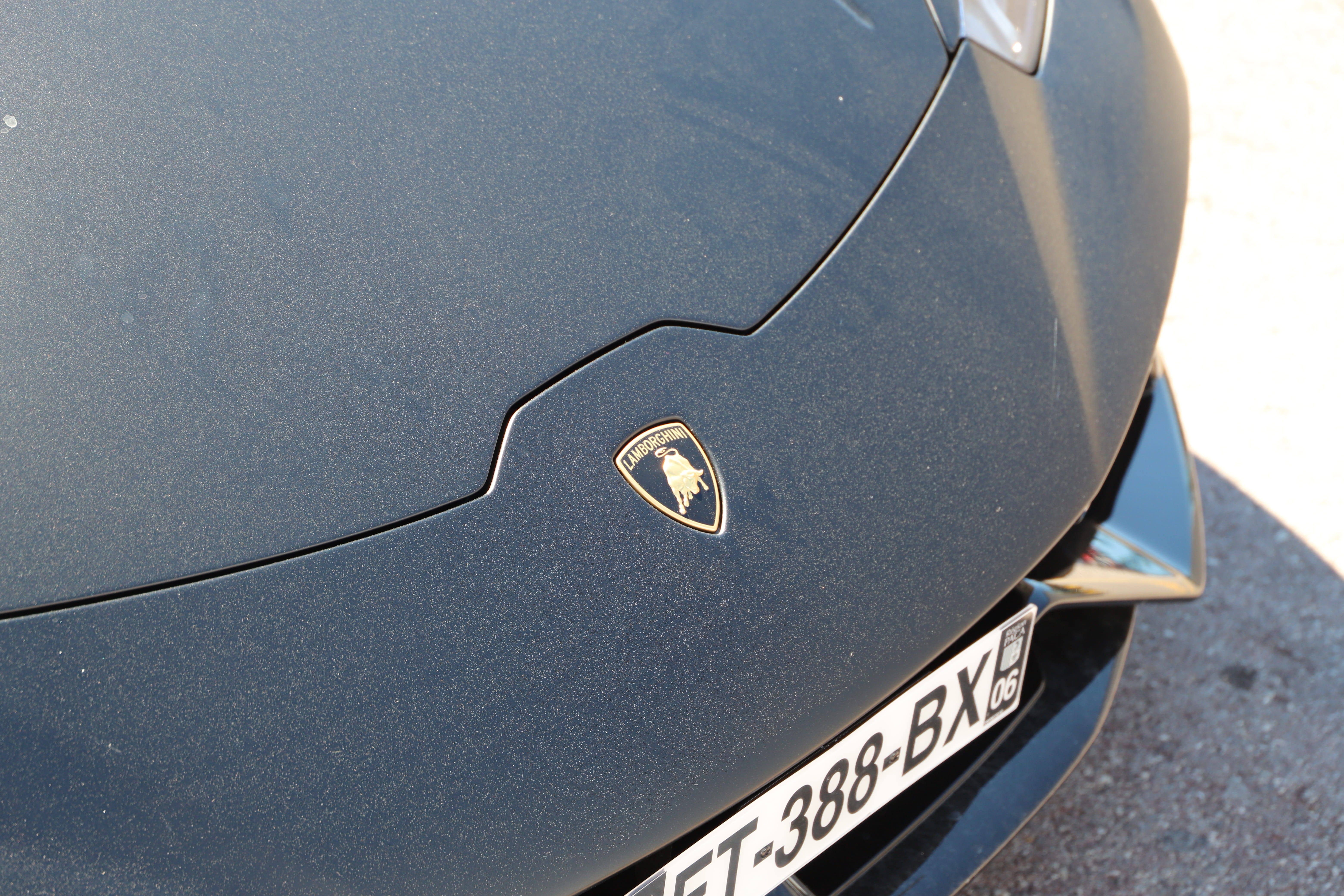huracan performante, nature, quick, business, street, outdoor, tom, single object, dirty car, horsepower, roll, dirty, no people, industrial, shape, huracan, HD Wallpaper