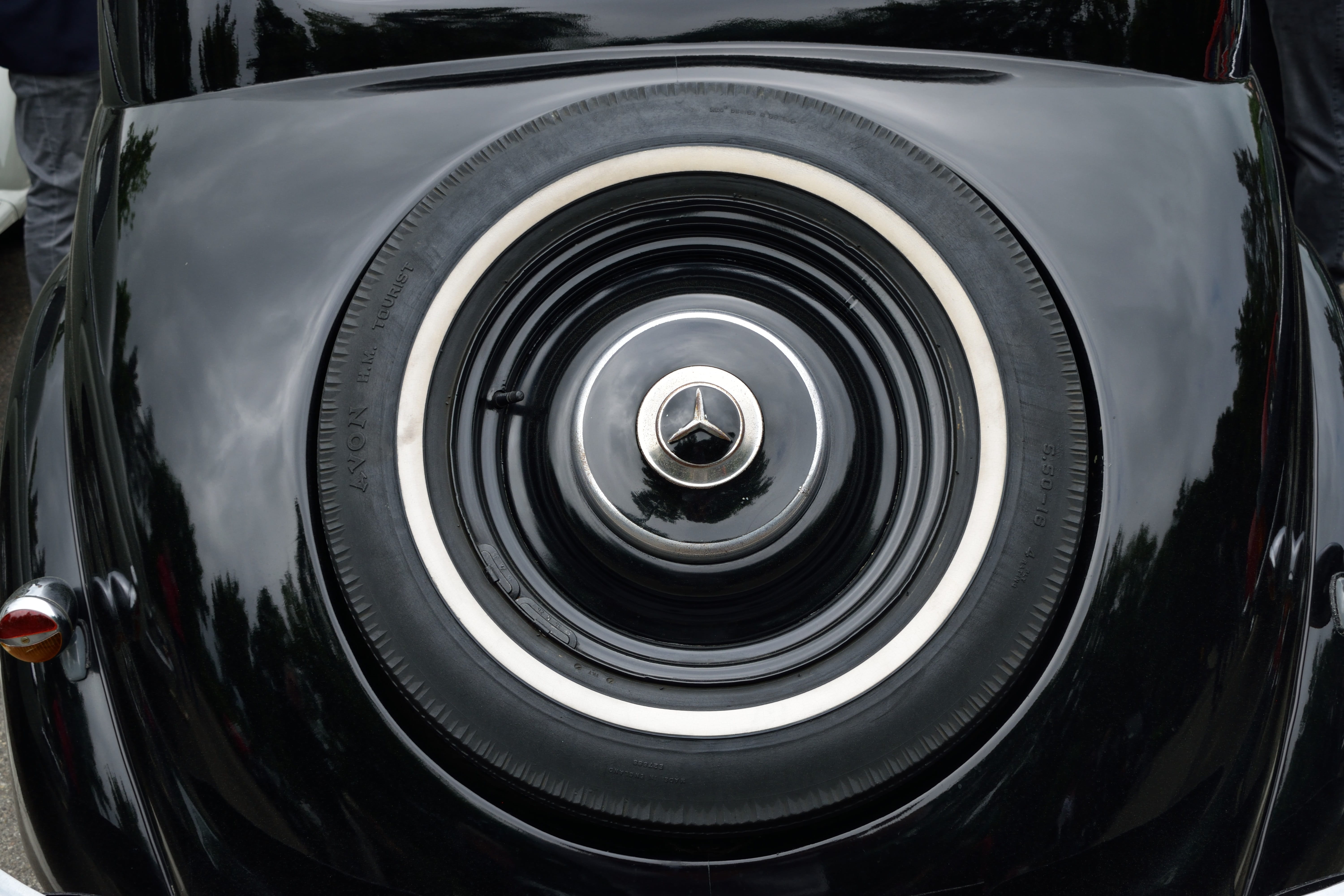 close-up, black color, transport, circle, car, metal, land vehicle, 5K, mode of transportation, technology, tire, veteran, fast, geometric shape, polished, HD Wallpaper