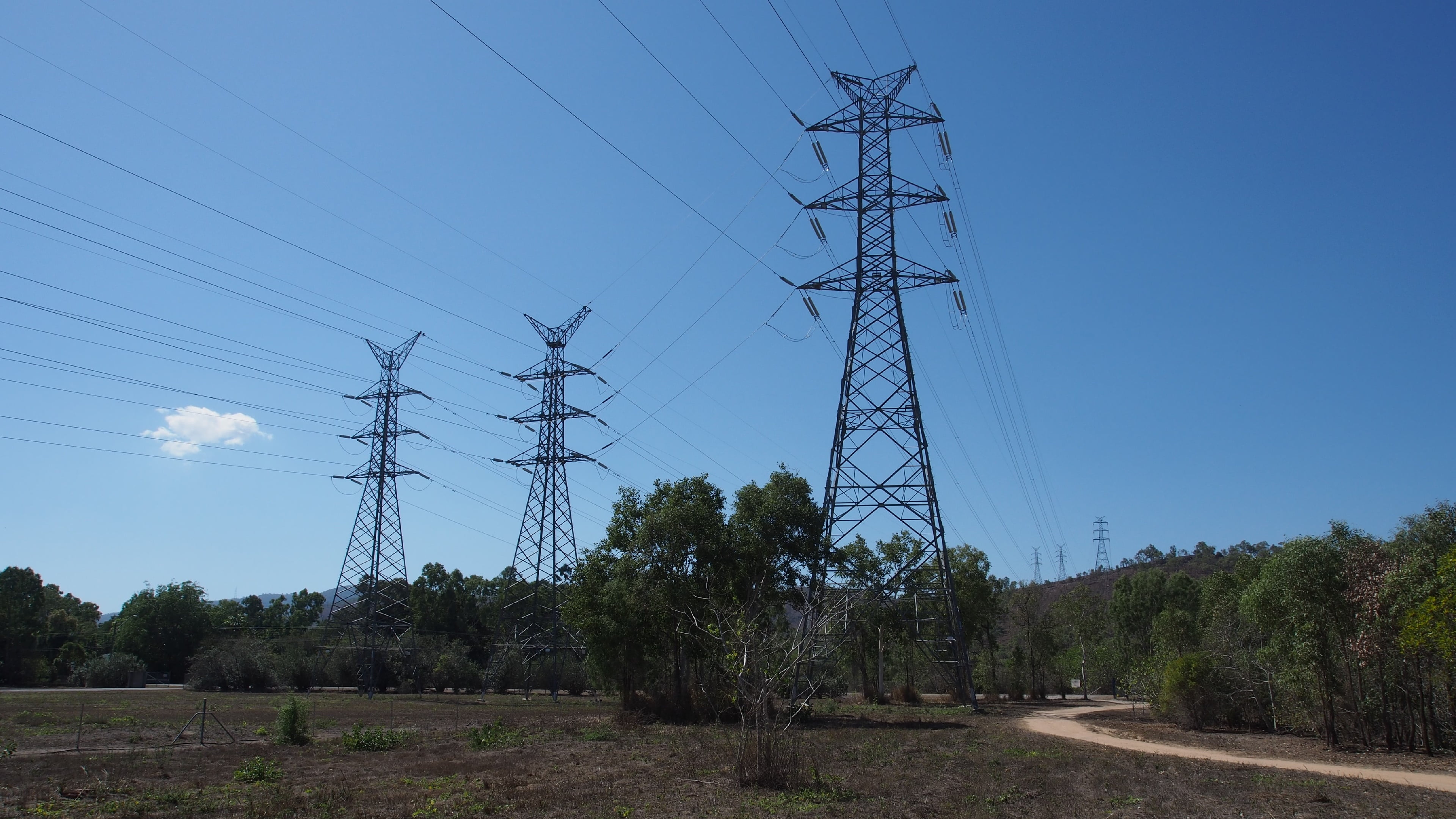 technology, no people, blue, 4K, clear sky, power supply, day, connection, nature, outdoors, tall - high, sky, landscape, electricity, overhead power line, HD Wallpaper
