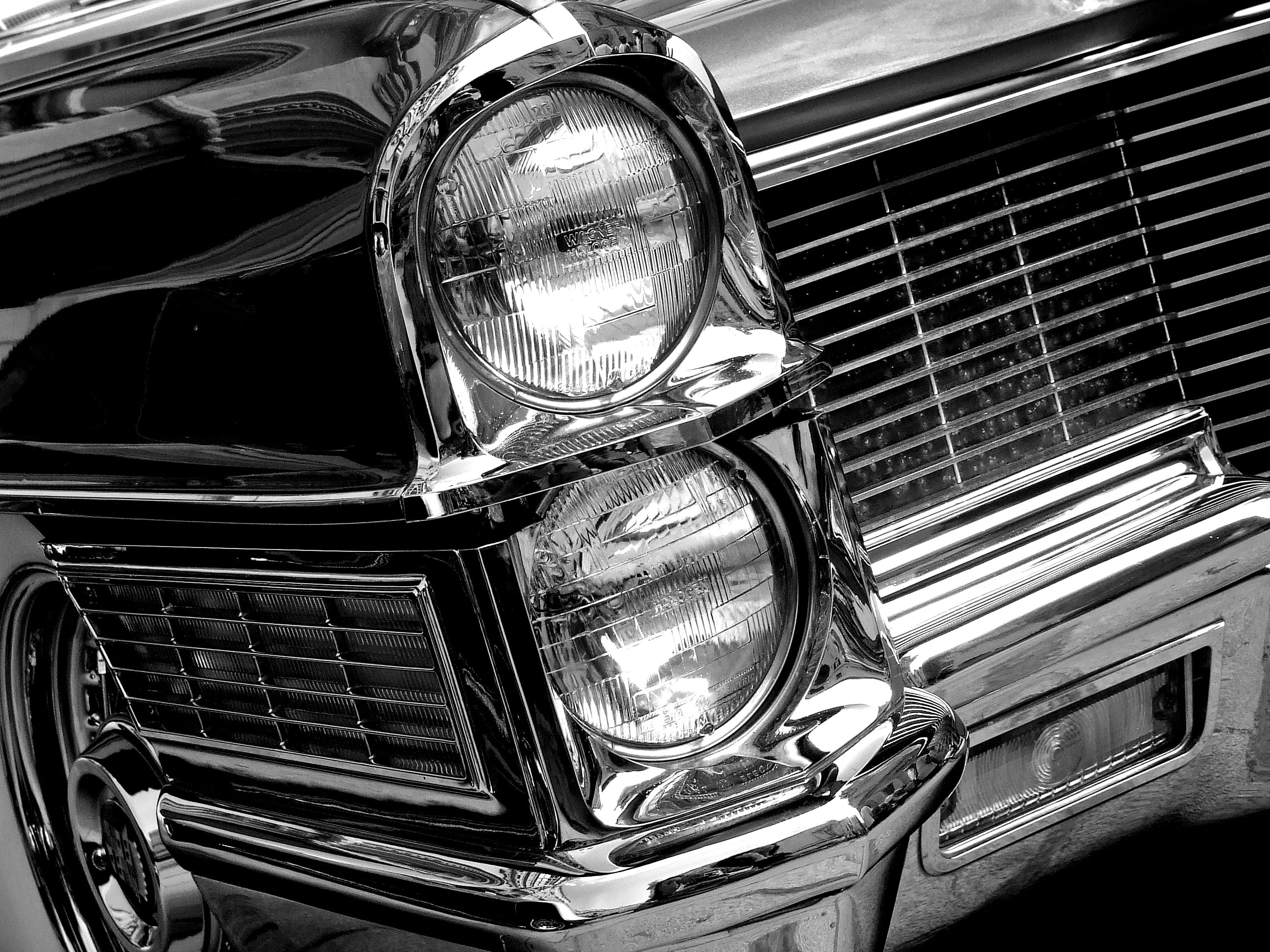 luxury, no people, auto, historic, motor vehicle, metal, classic, show, car, cadillac, transportation, automotive, nostalgia, grayscale, style, mode of transportation, HD Wallpaper