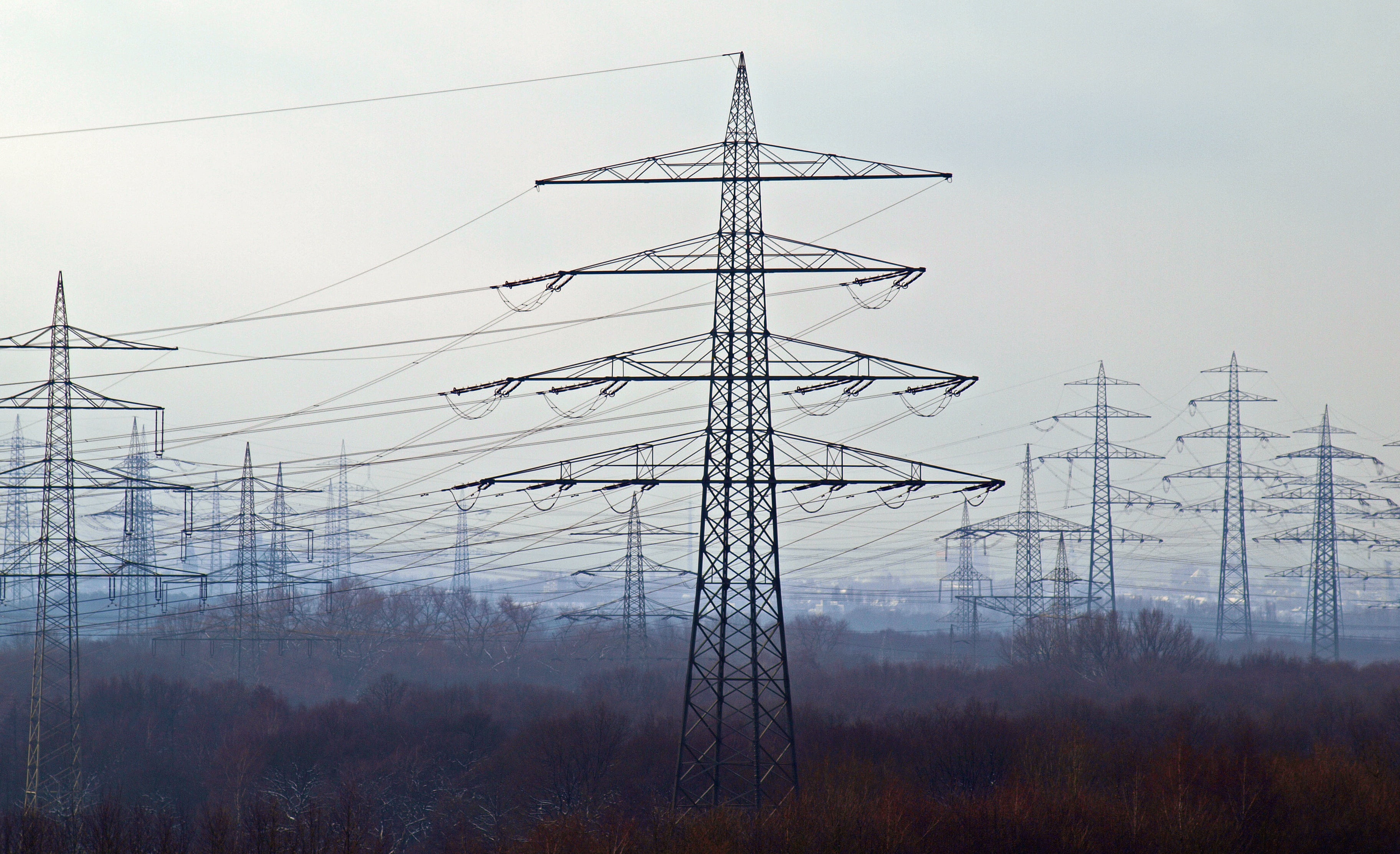 post, tower, power lines, sky, nature, connection, 2K, industry, tall - high, electricity, power line, high voltage sign, iron - metal, electric, electrical component, HD Wallpaper