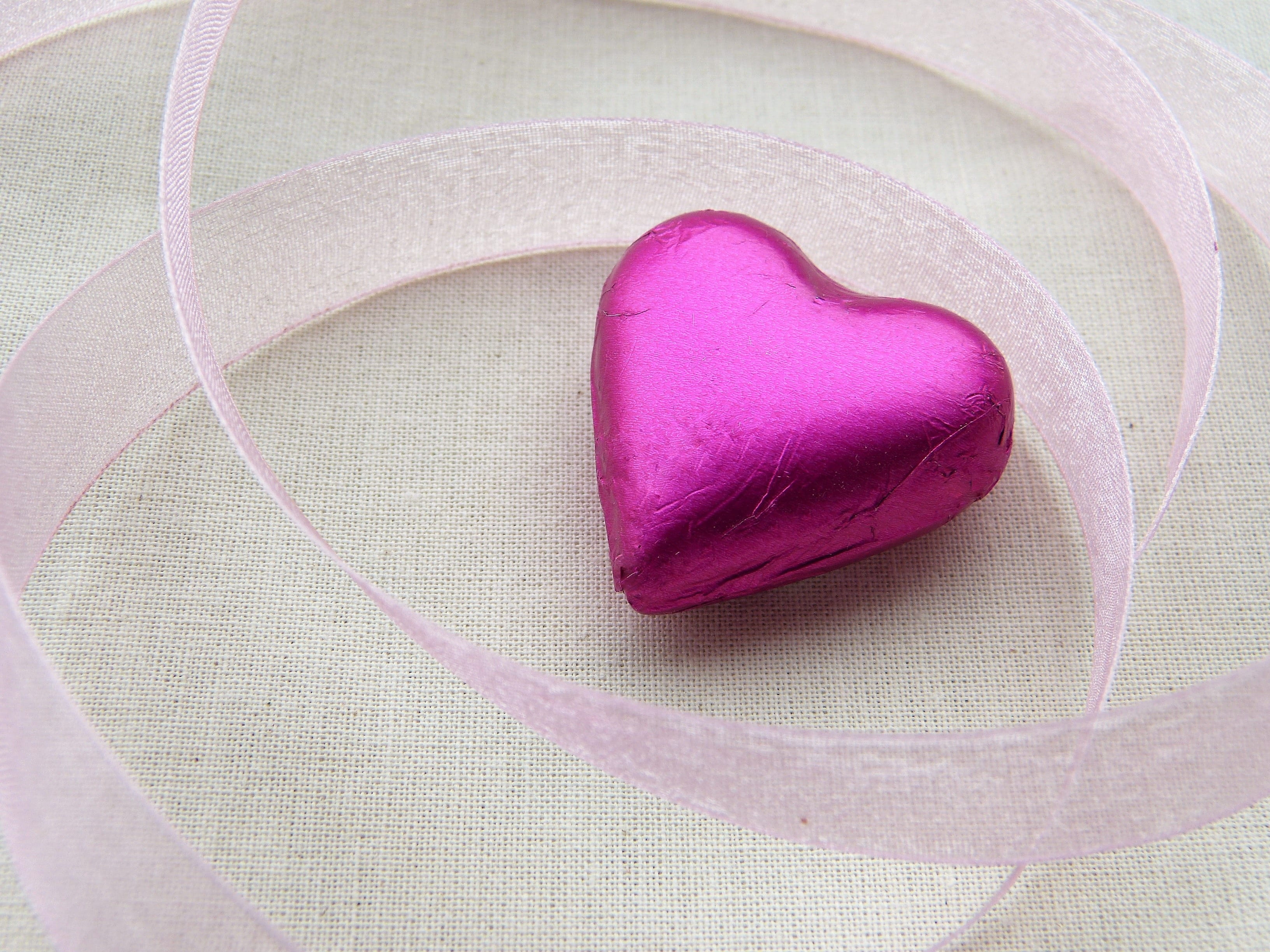 pink, heart, textile, pink Color, ribbon, romance, fall in love, decoration, indoors, aluminium, no people, art and craft, heart Shape, decor, close-up, HD Wallpaper