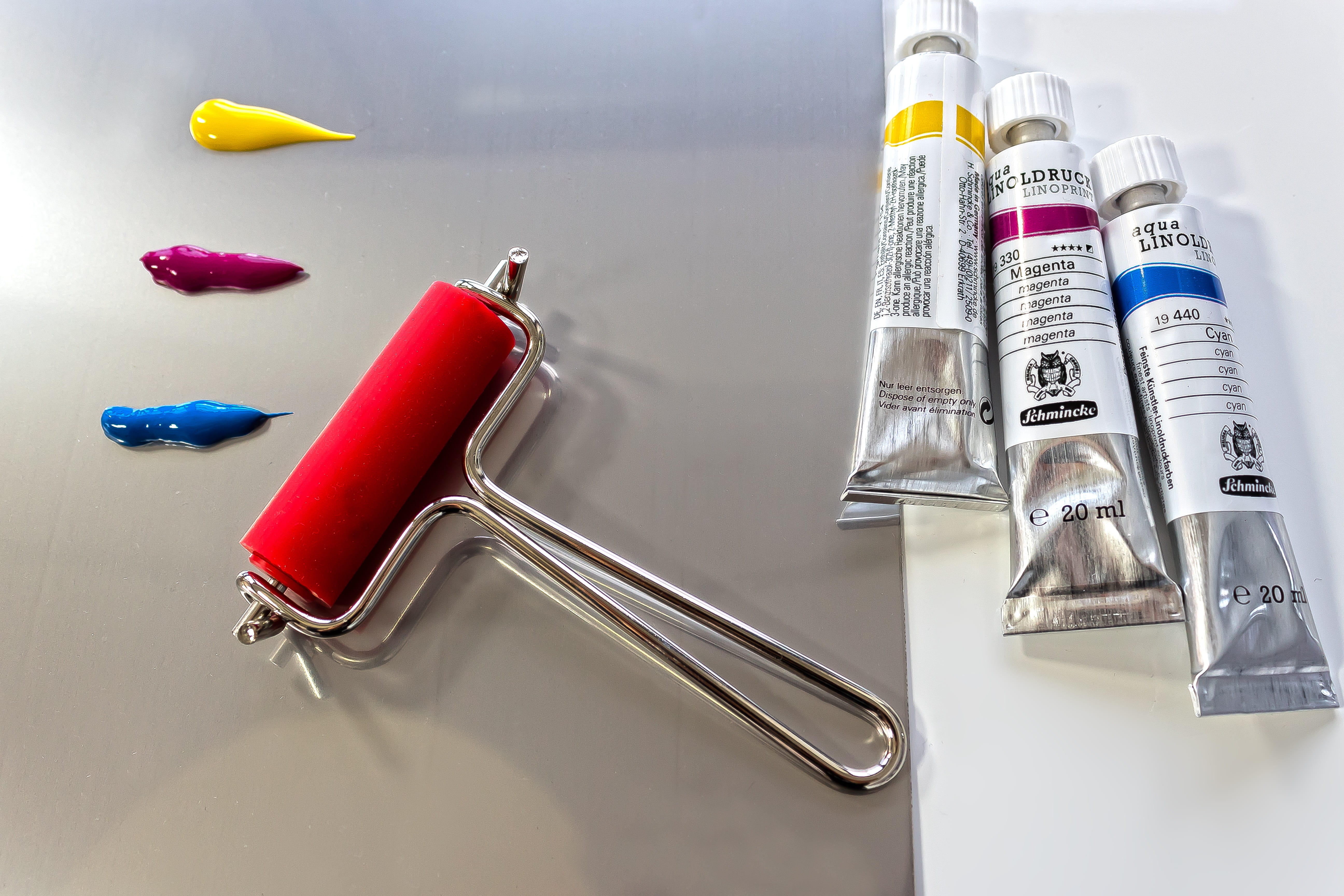 roll, steel, table, high angle view, variation, color tube, group of objects, healthcare and medicine, magenta, syringe, multi colored, still life, cyan, HD Wallpaper