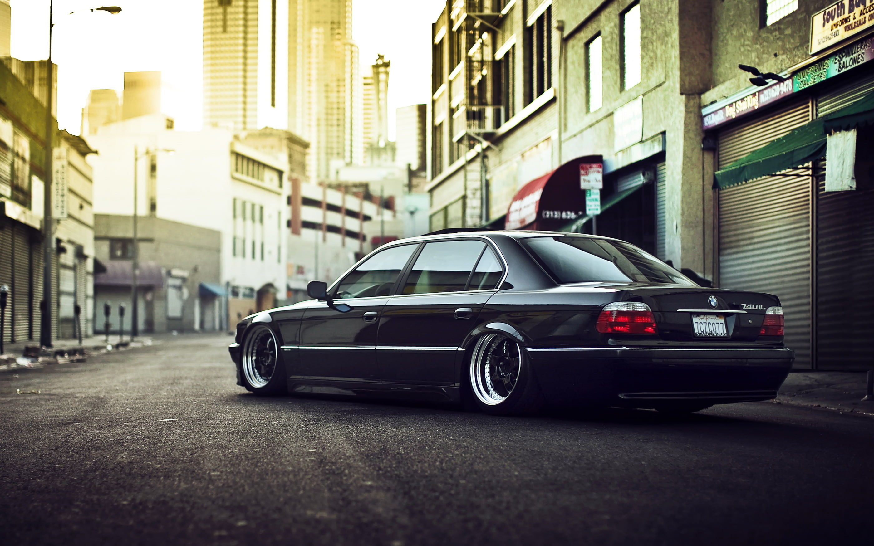 chrome, 740iL, shiny, outdoors, city Life, retro Styled, city, headlight, BMW, mode of Transport, security, built Structure, travel, downtown District, HD Wallpaper