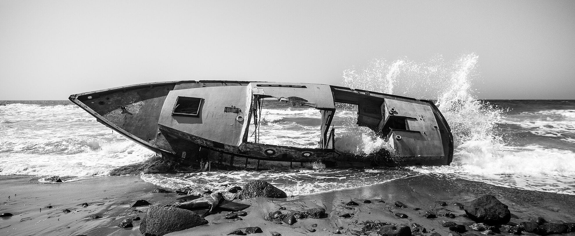 wave, land, demolished, sinking, Greece, mode of transportation, crash, transportation, damaged, collapsing, breaking, monochrome, beach, surfing, AK Photography, HD Wallpaper