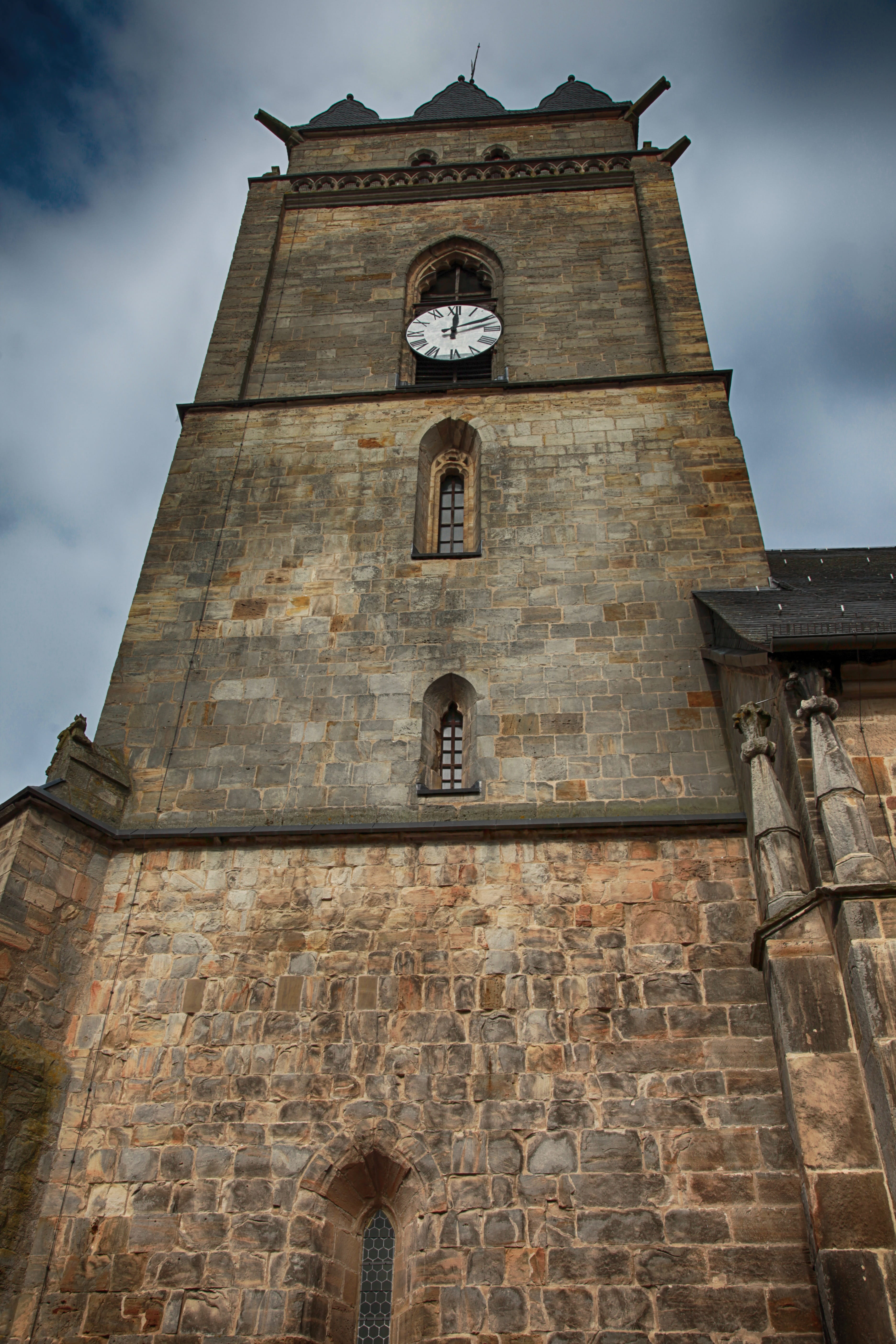 tower, sky, clock, steeple, christianity, evangelical church, built structure, building exterior, bell tower - tower, 5K, house of prayer, no people, facade, Phone HD Wallpaper