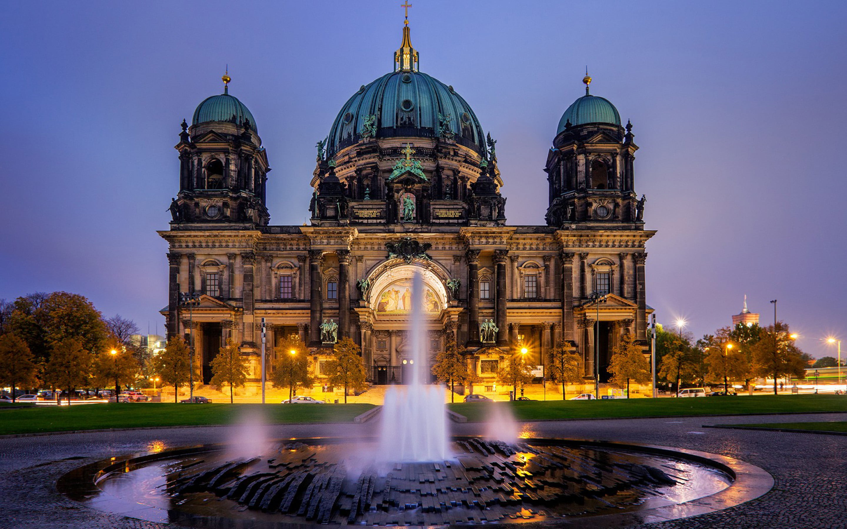 building, city, motion, arch, evangelical, travel destinations, church, sky, built structure, supreme, illuminated, tourism, religion, place of worship, HD Wallpaper