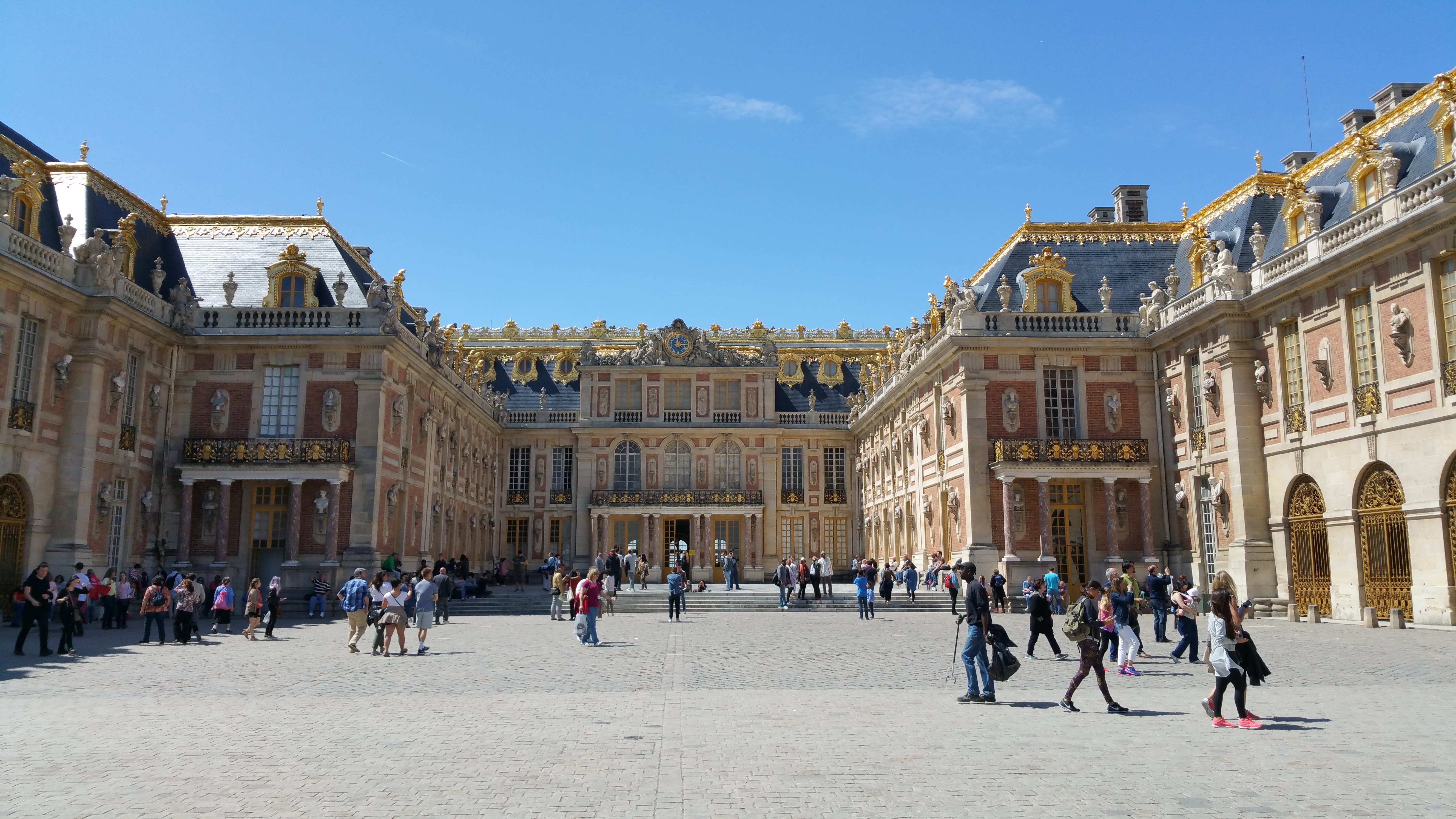 sky, versailles, street, 5K, historical, castle, real people, Chateau, architecture, louis, crowd, history, Versailles, building, building exterior, built structure, HD Wallpaper