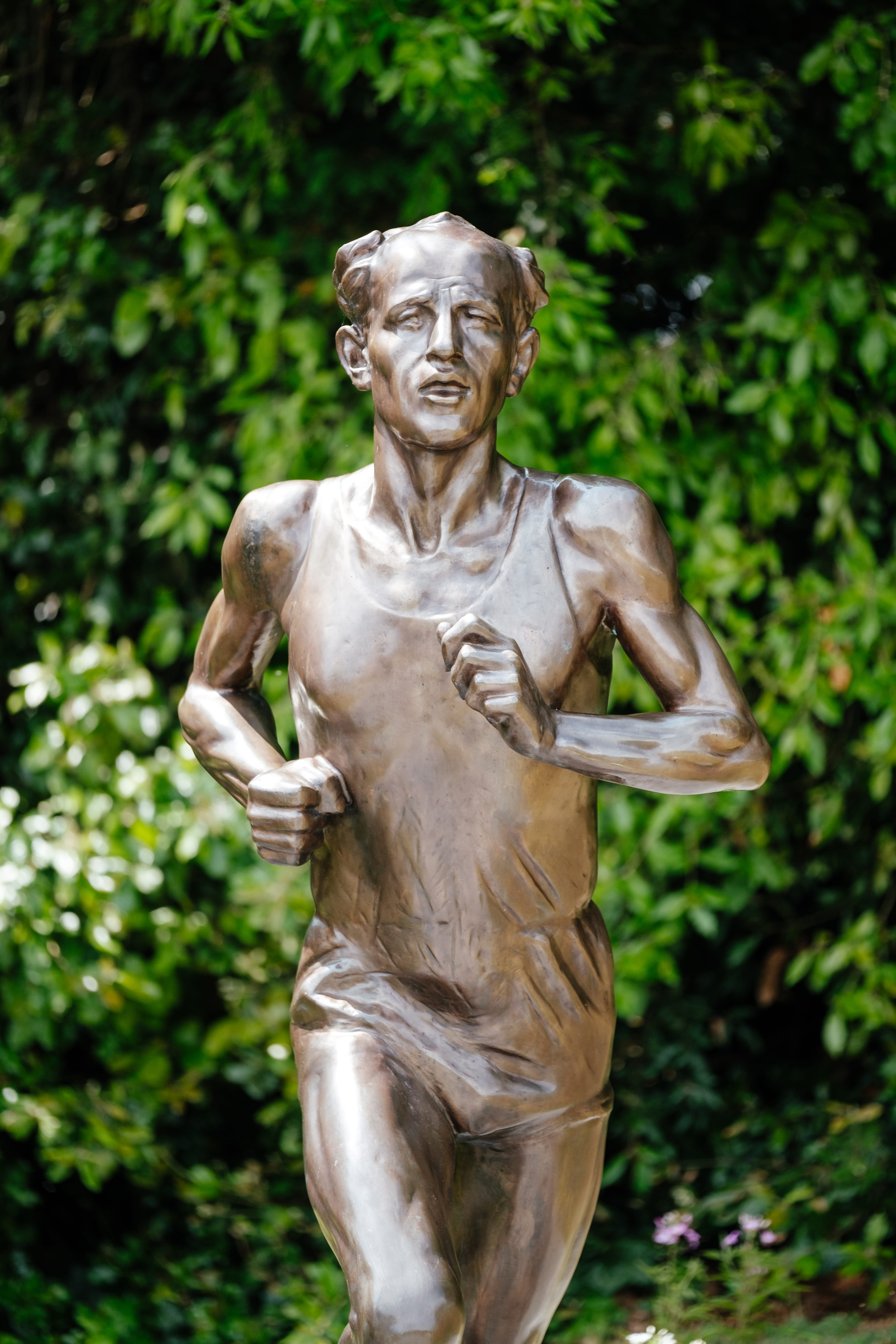 metal, near, switzerland, run, craft, representation, figurine, sports, plant, creativity, front view, person, park, garden, day, statue, male likeness, Phone HD Wallpaper