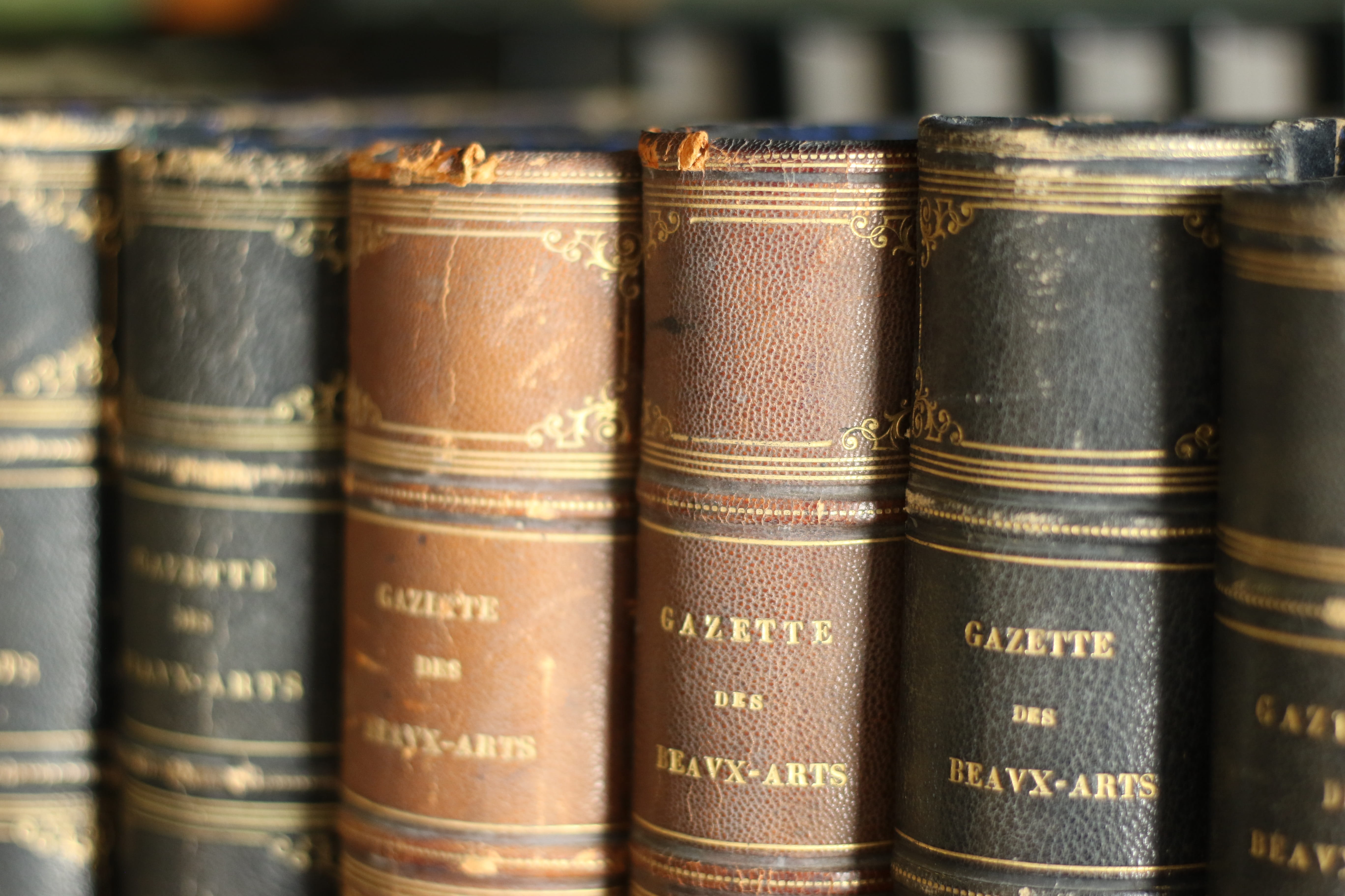 communication, gazette des beaux-arts, book, in a row, western script, 5K, text, backgrounds, no people, old, large group of objects, full frame, still life, HD Wallpaper