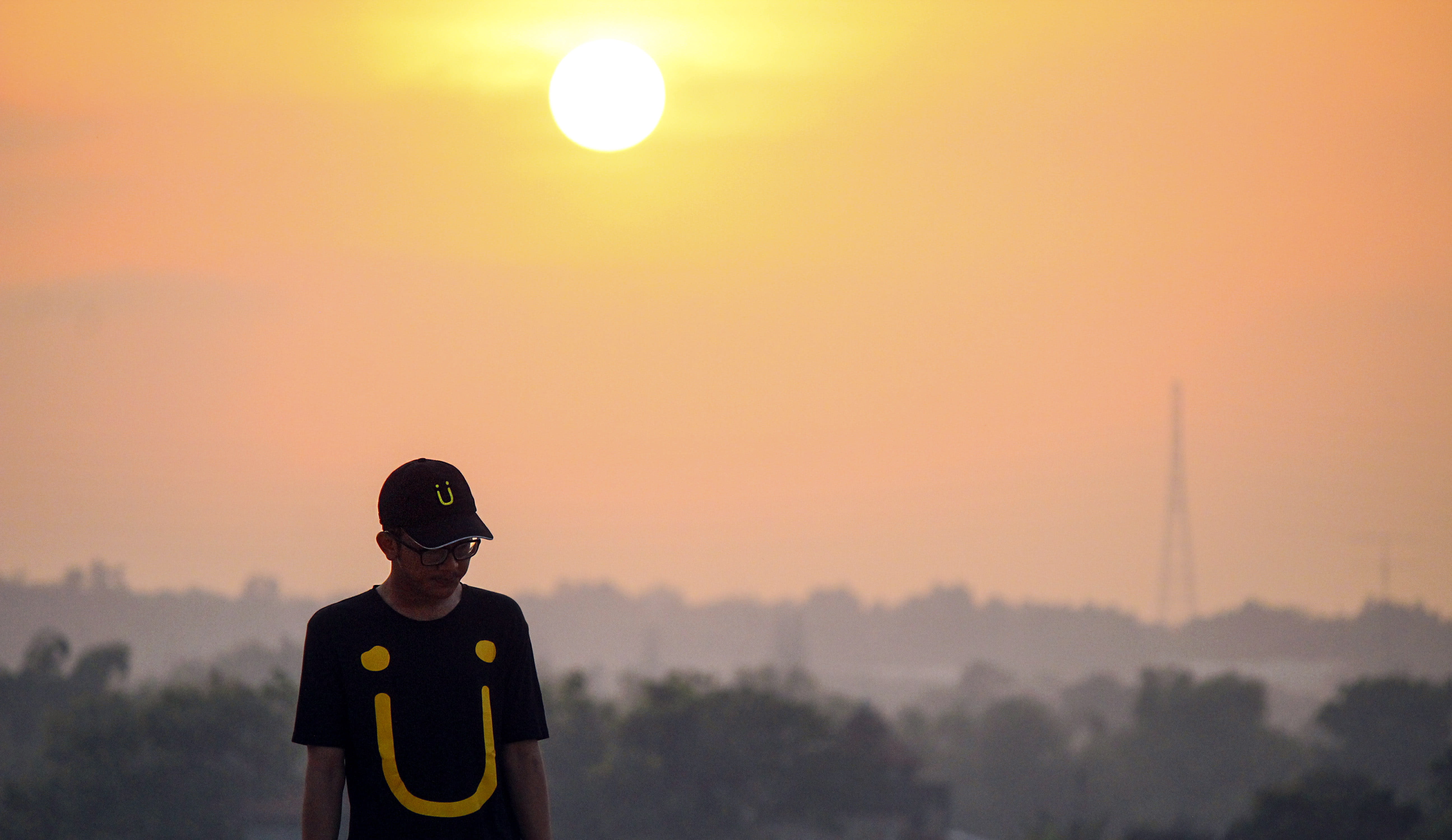 clothing, occupation, sky, indonesia, adi sumarmo international airport, silhouette, sunrise, environment, outdoors, waist up, front view, nature, landscape, HD Wallpaper
