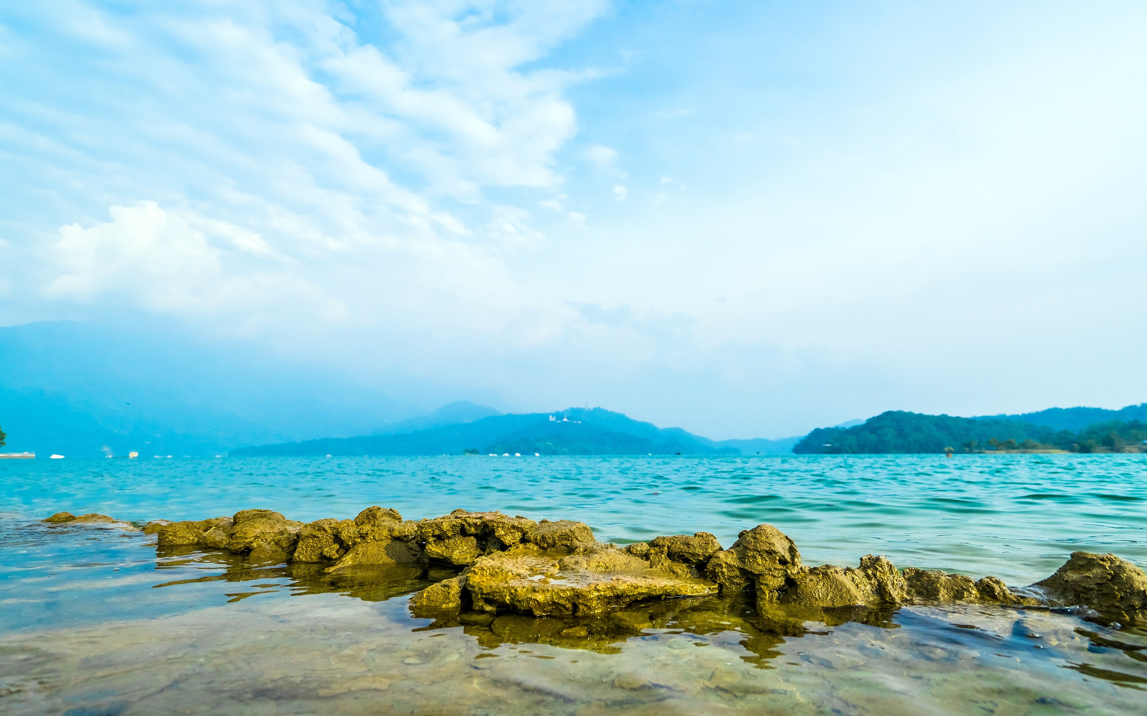 blue, rocky coastline, tranquil scene, waterfront, beauty in nature, outdoors, sea, water, tranquility, sun, rock - object, cloud - sky, nature, beach, HD Wallpaper