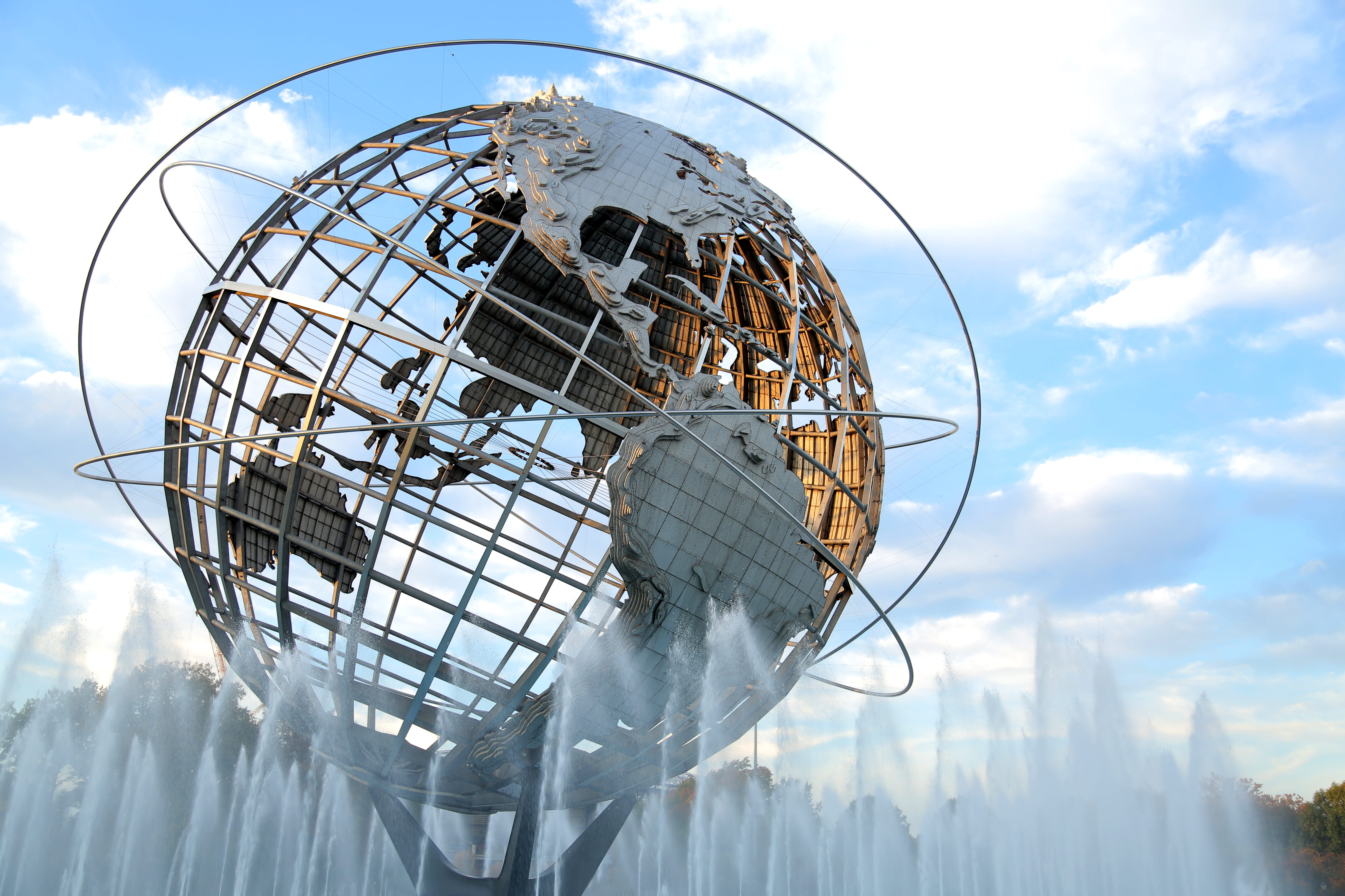 rainbow, low angle view, welding manufacturing, sphere, sky, round, 5K, metal, close-up, design, globe - man made object, model, container rotate, sunshine, HD Wallpaper