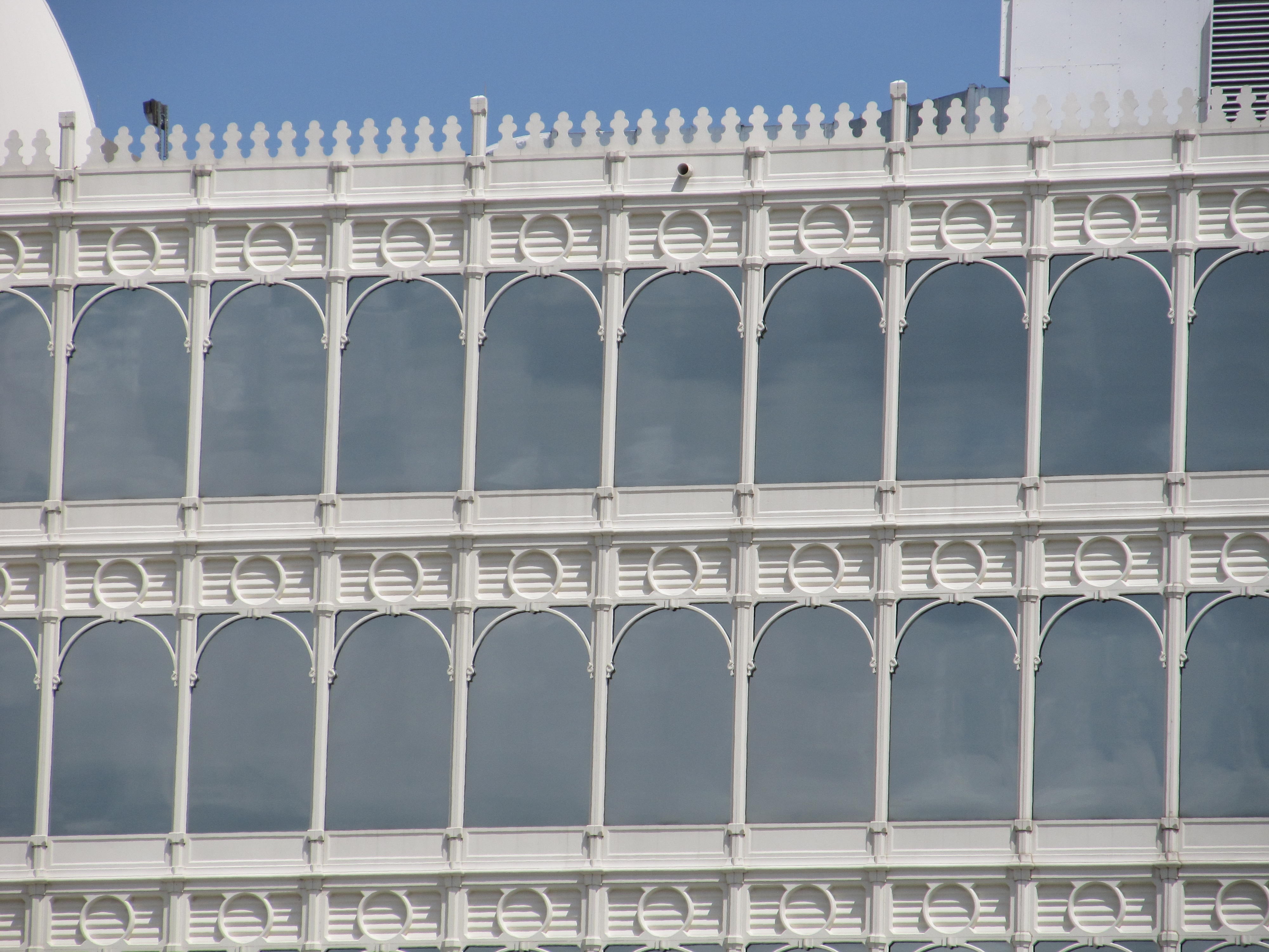 nature, side by side, infomart, sky, abstract glass pattern, architectural column, structure, crystal palace, repetition, history, architecture, in a row, HD Wallpaper