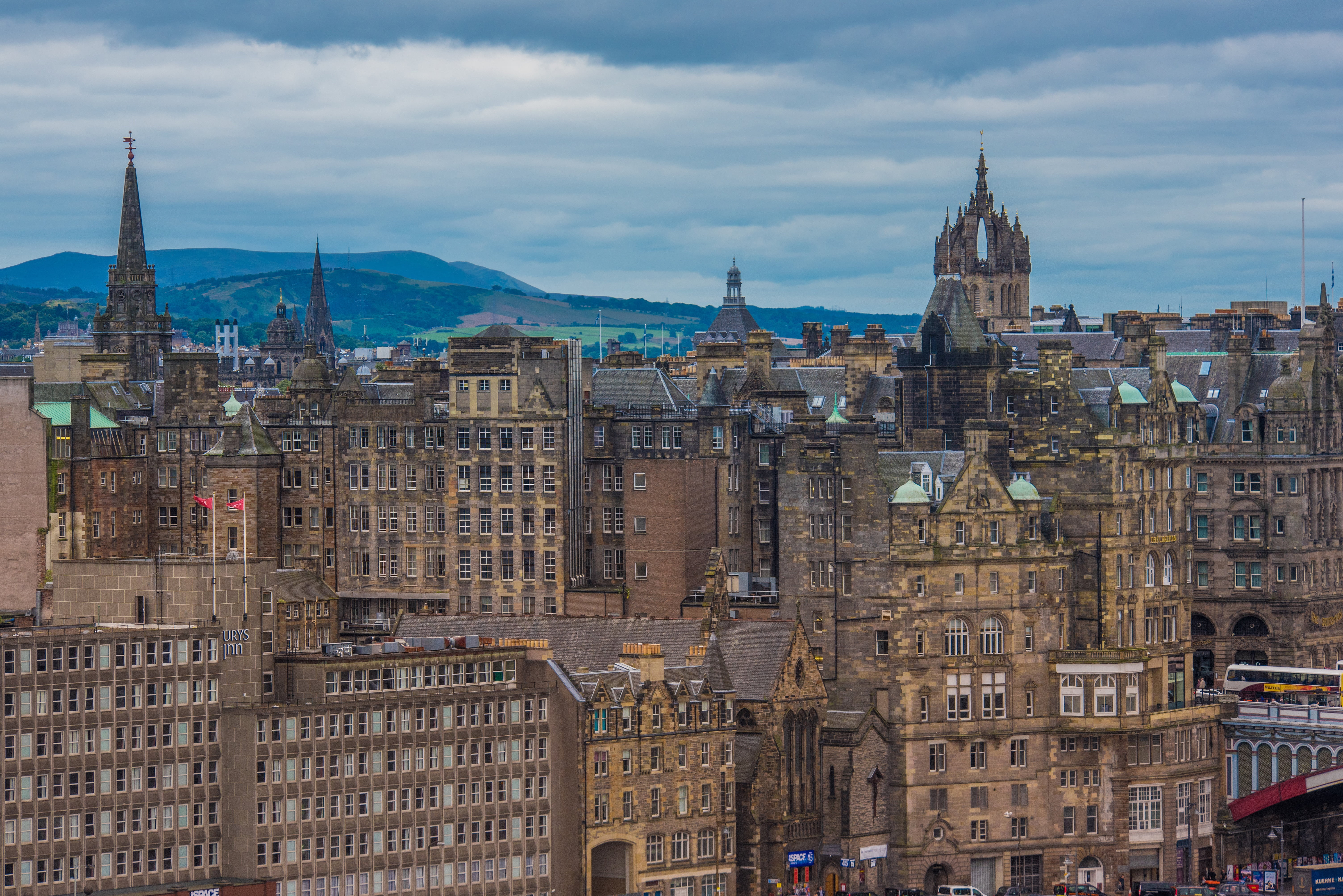building, cloudy, religion, capital, place of worship, places of interest, road, tourism, spire, 5K, holyrood park in edinburgh, tower, concrete, skyline, HD Wallpaper