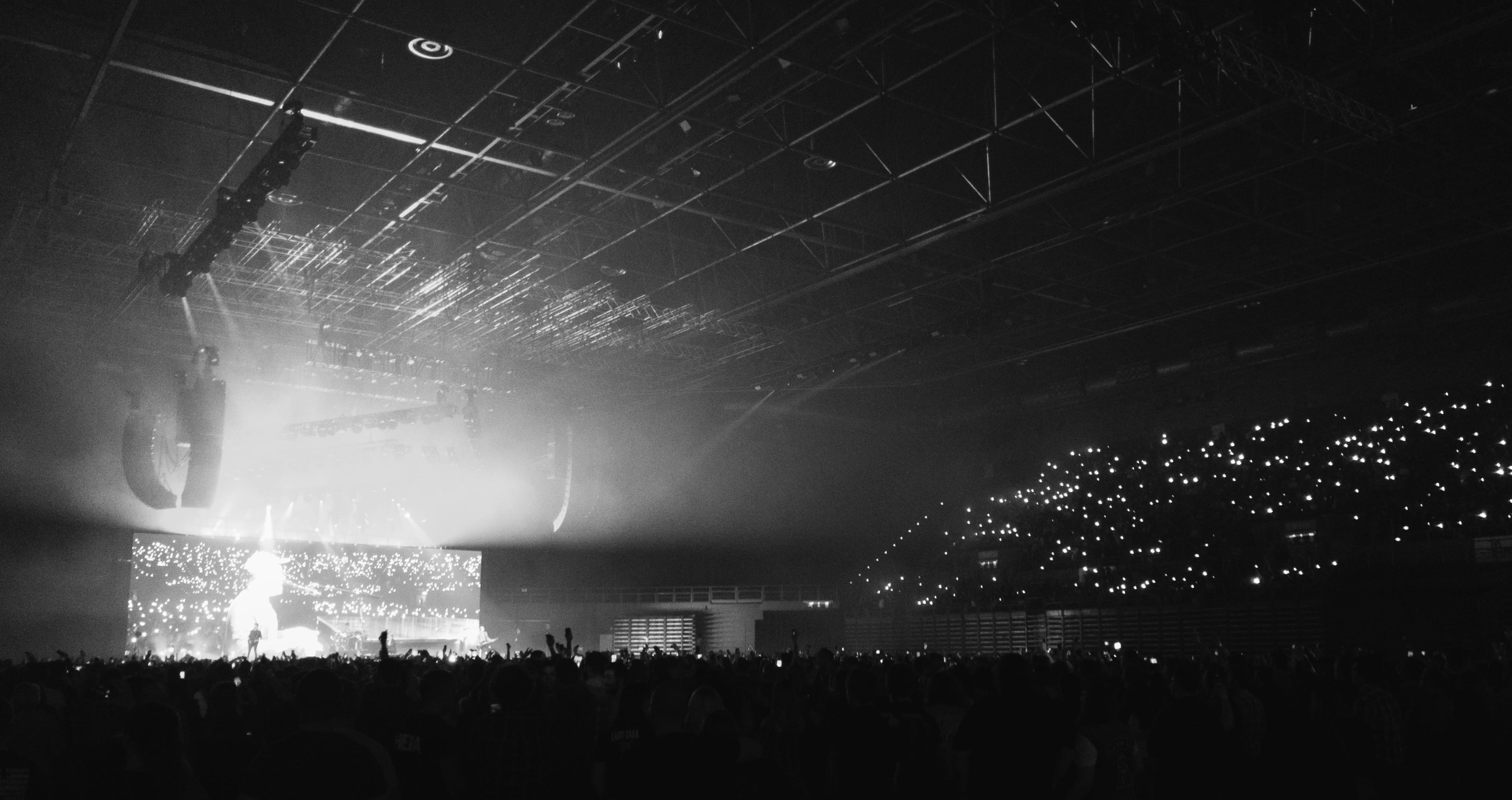 united kingdom, lighting equipment, popular music concert, large group of people, festival, uk, performance, stage - performance space, nightlife, enjoyment, HD Wallpaper