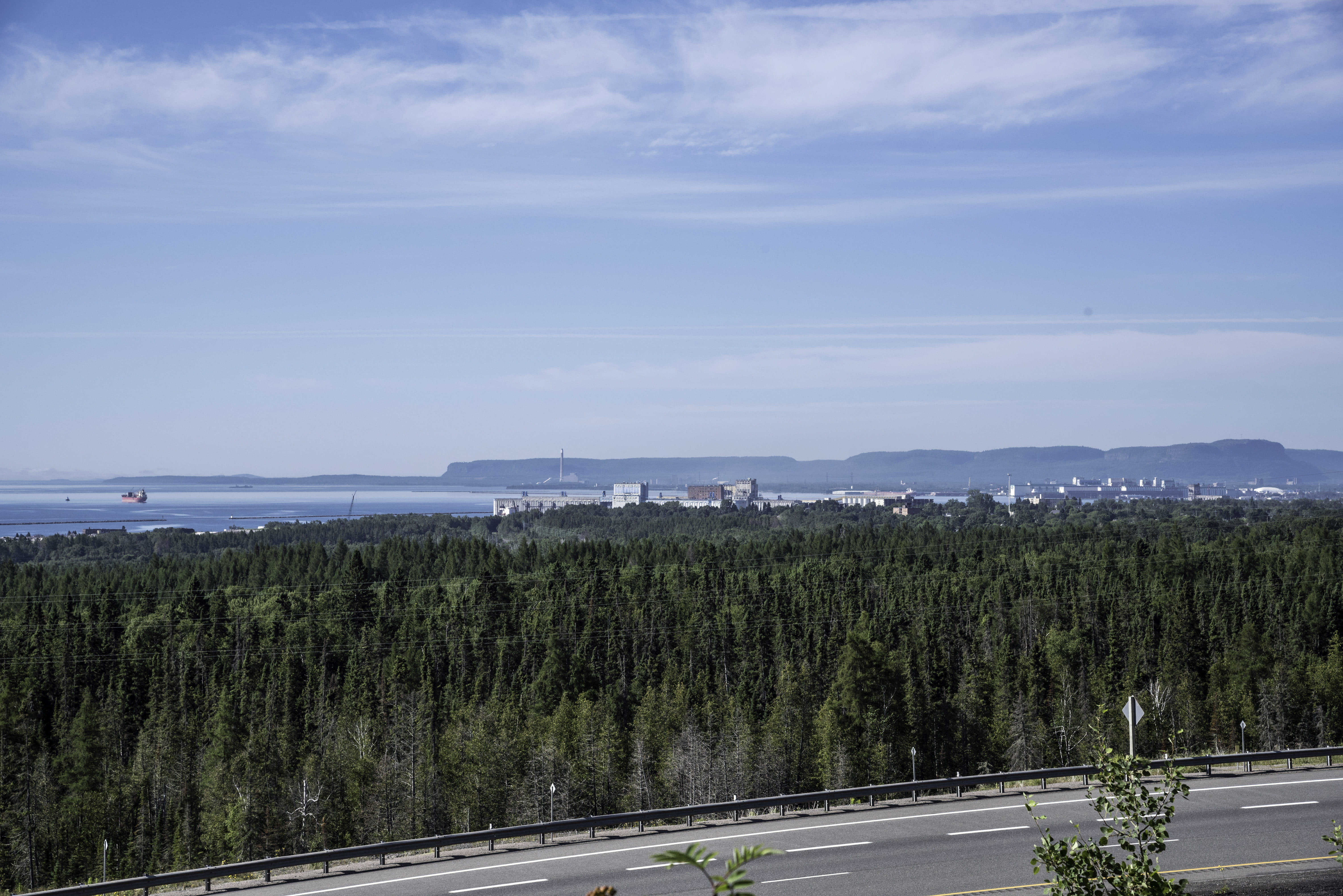 beauty in nature, forest, growth, outdoors, plant, Thunder Bay, public domain, photo, tree, superior, nature, landscape, fox, highway, thunder, water, Terry Fox, HD Wallpaper