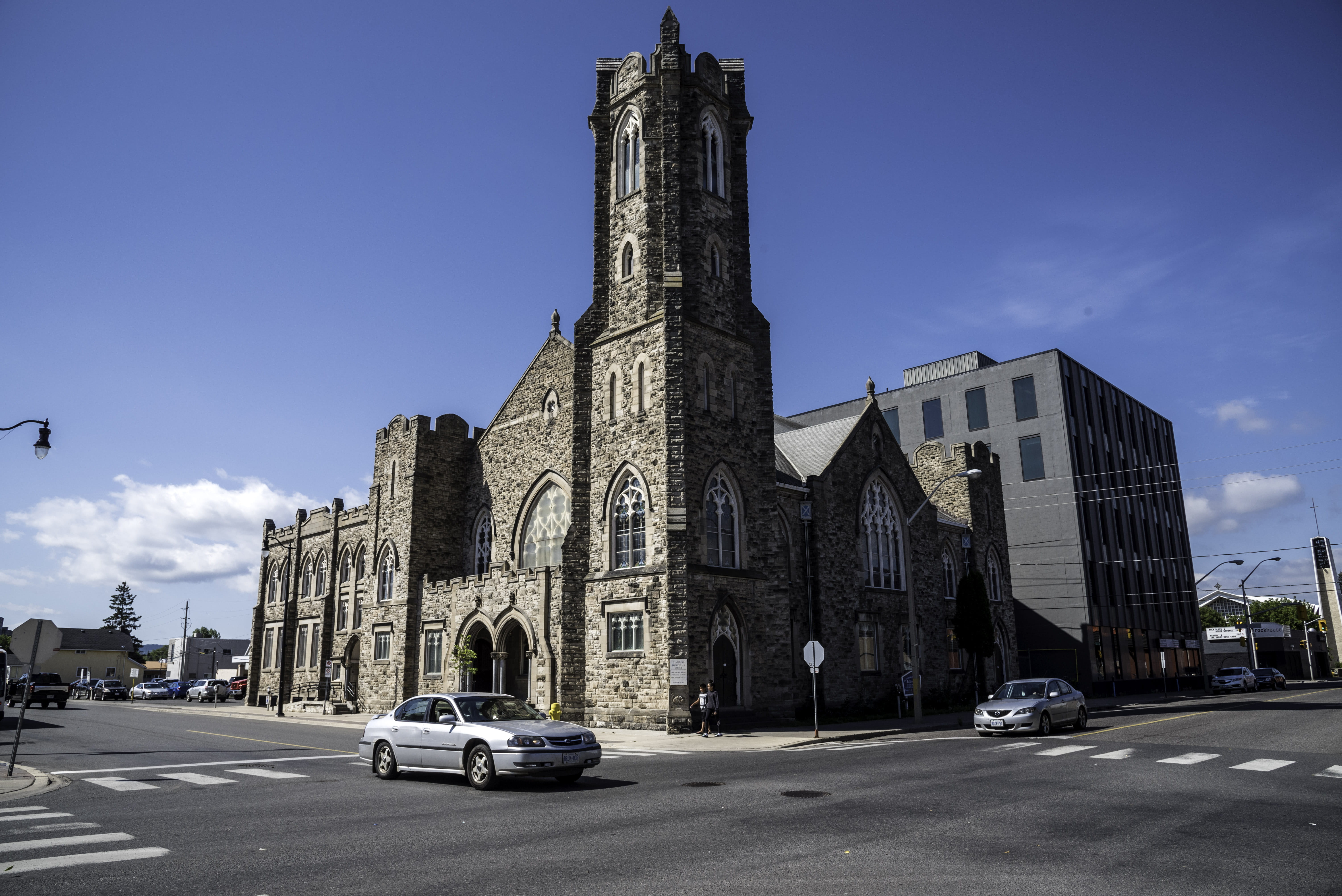 england, built Structure, belief, Ontario, road, outdoors, Church, land vehicle, architecture, mode of transportation, sky, ontario, transportation, religion, HD Wallpaper