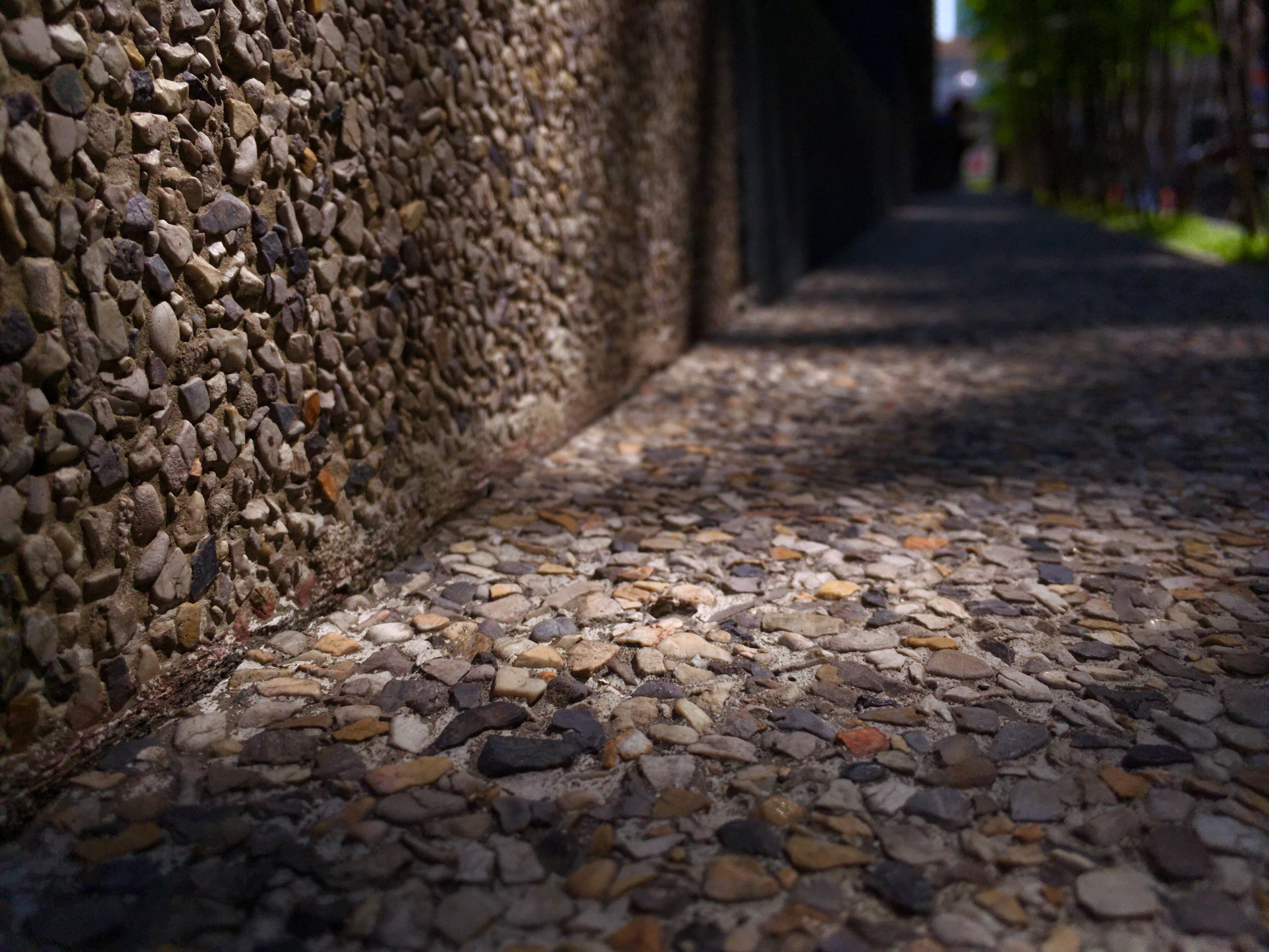 built structure, direction, building exterior, paving stone, a faint light, footpath, stone - object, shade, city, solid, sidewalk, no people, architecture, HD Wallpaper