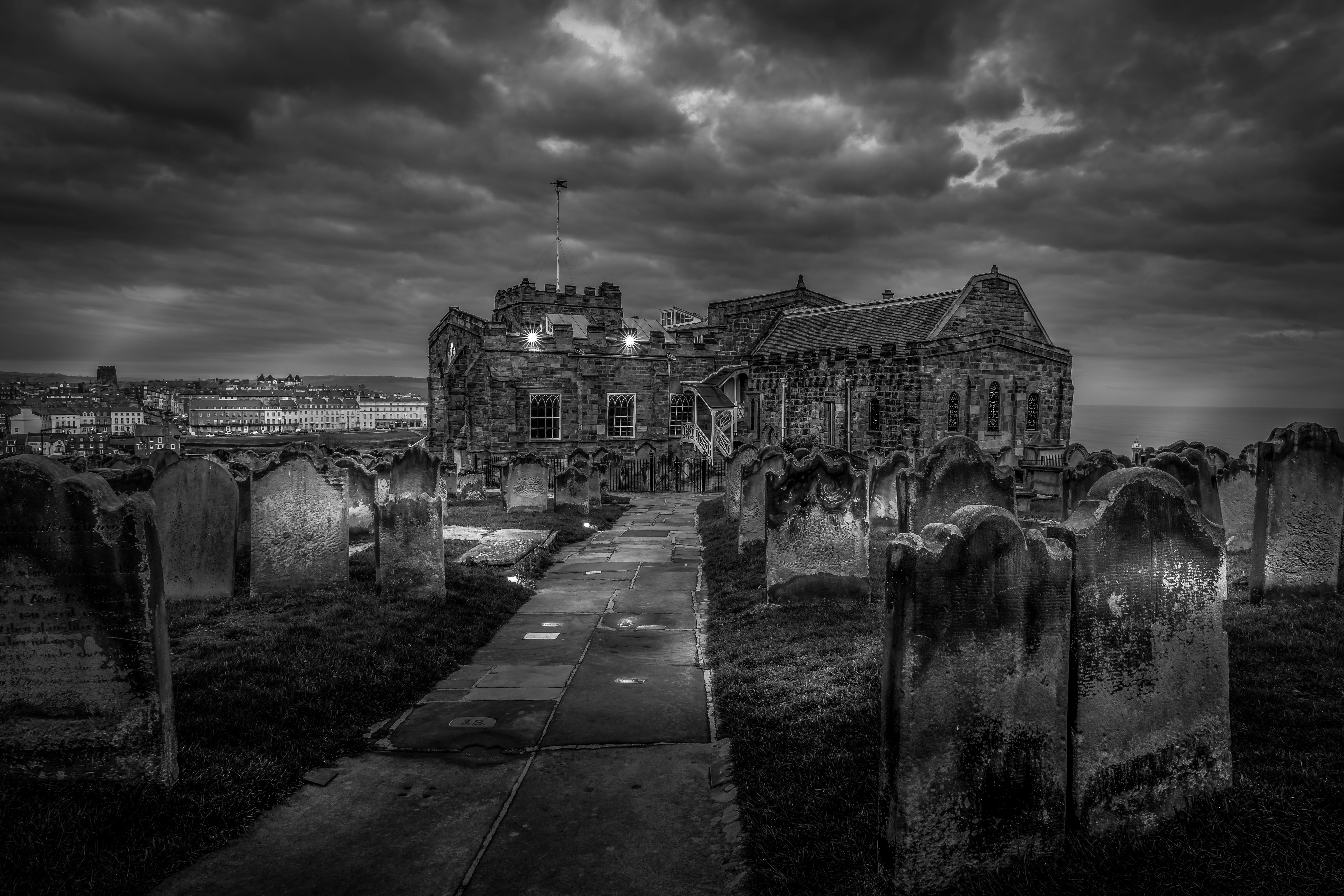 gravestone, sky, architecture, no people, religion, travel destinations, church, whitby, the past, gothic, yorkshire, spirituality, uk, black and white, HD Wallpaper