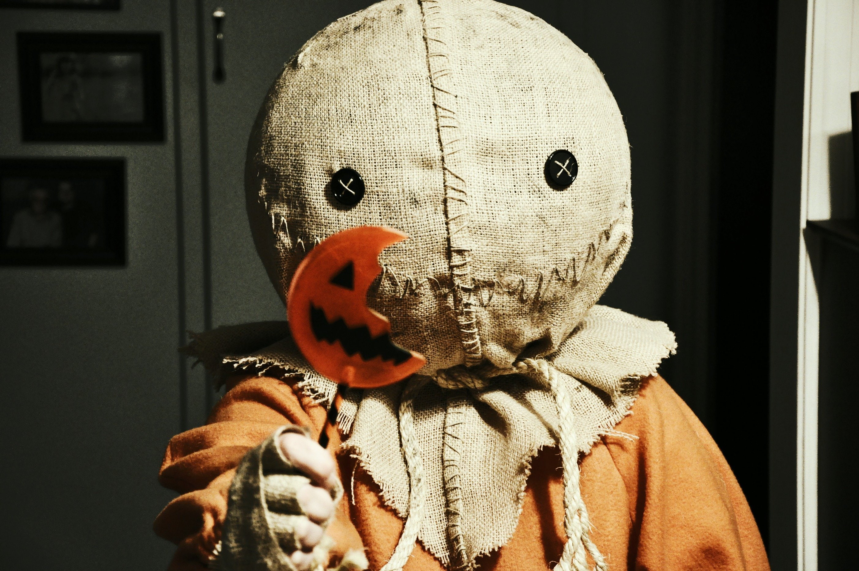 treat, 2K, trick, dark, film, movie, horror, halloween, thriller, HD Wallpaper