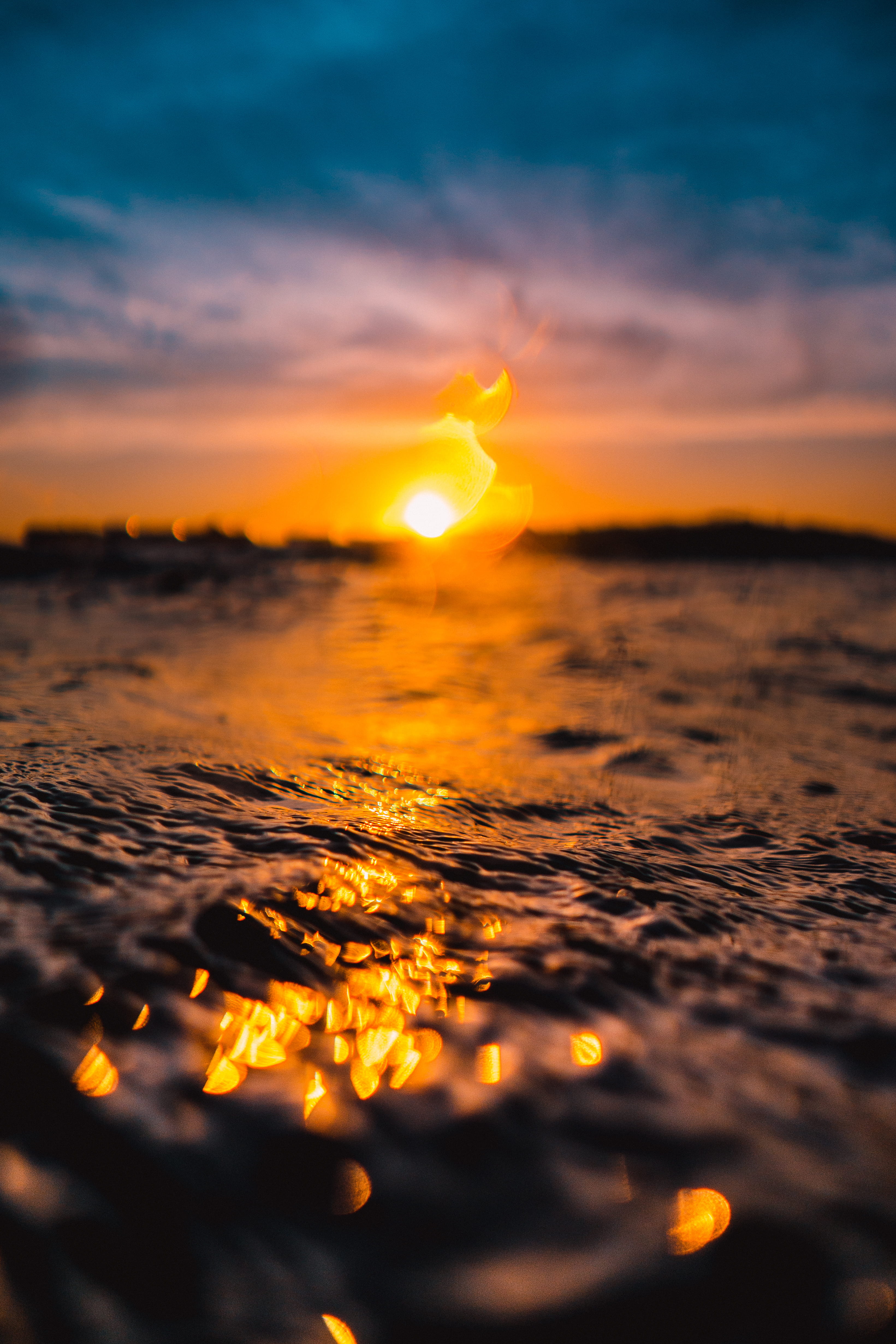 golden, sunset, vacations, 4K, waterripple, morning, dusk, beauty In Nature, outdoors, sky, horizon Over Water, ocean, sunlight, night, sea, tropical Climate, Phone HD Wallpaper