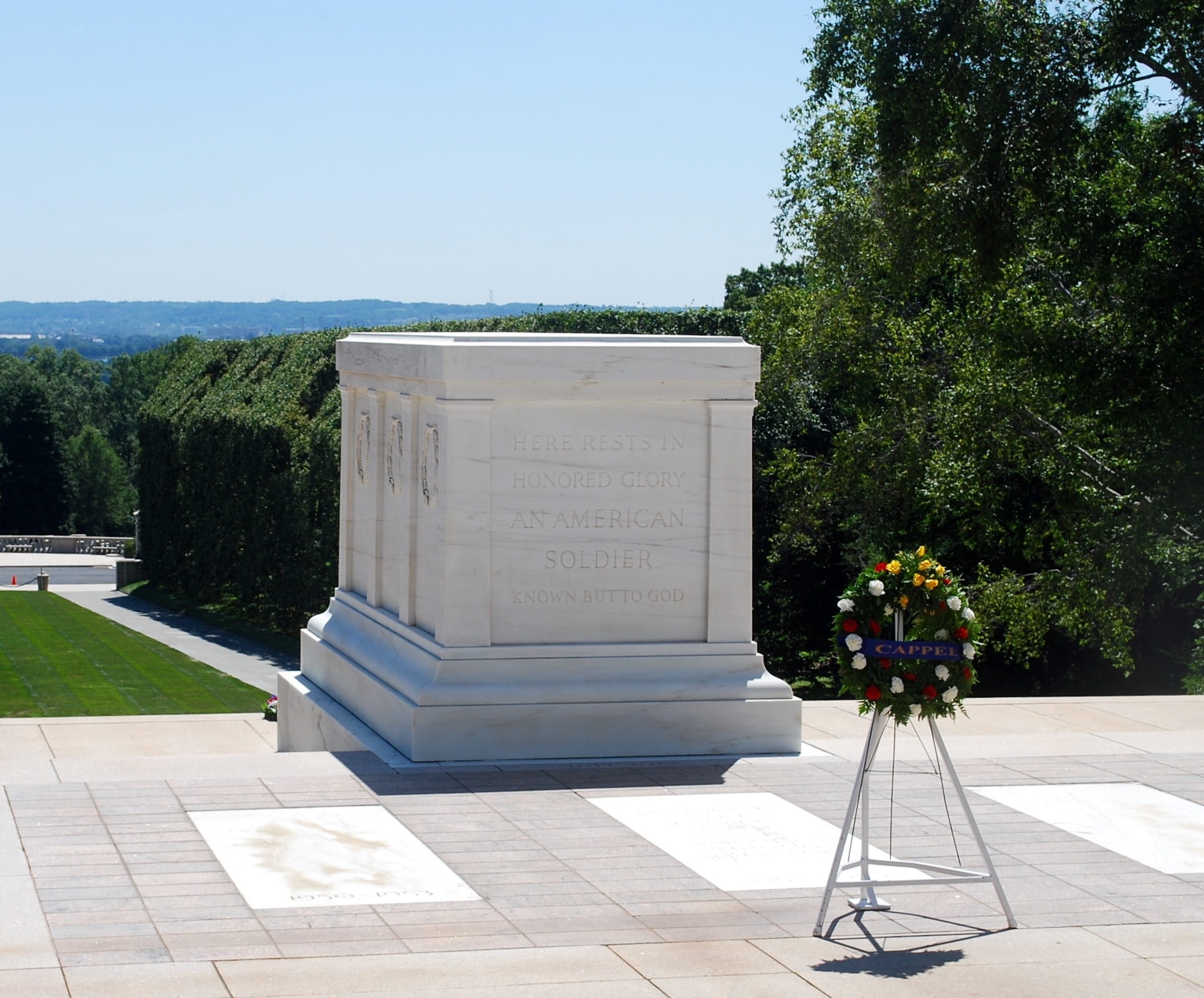 western script, water, 1080P, park, sunlight, memorial, outdoors, military, monument, no people, grave, war, headstone, architecture, tree, travel destinations, HD Wallpaper
