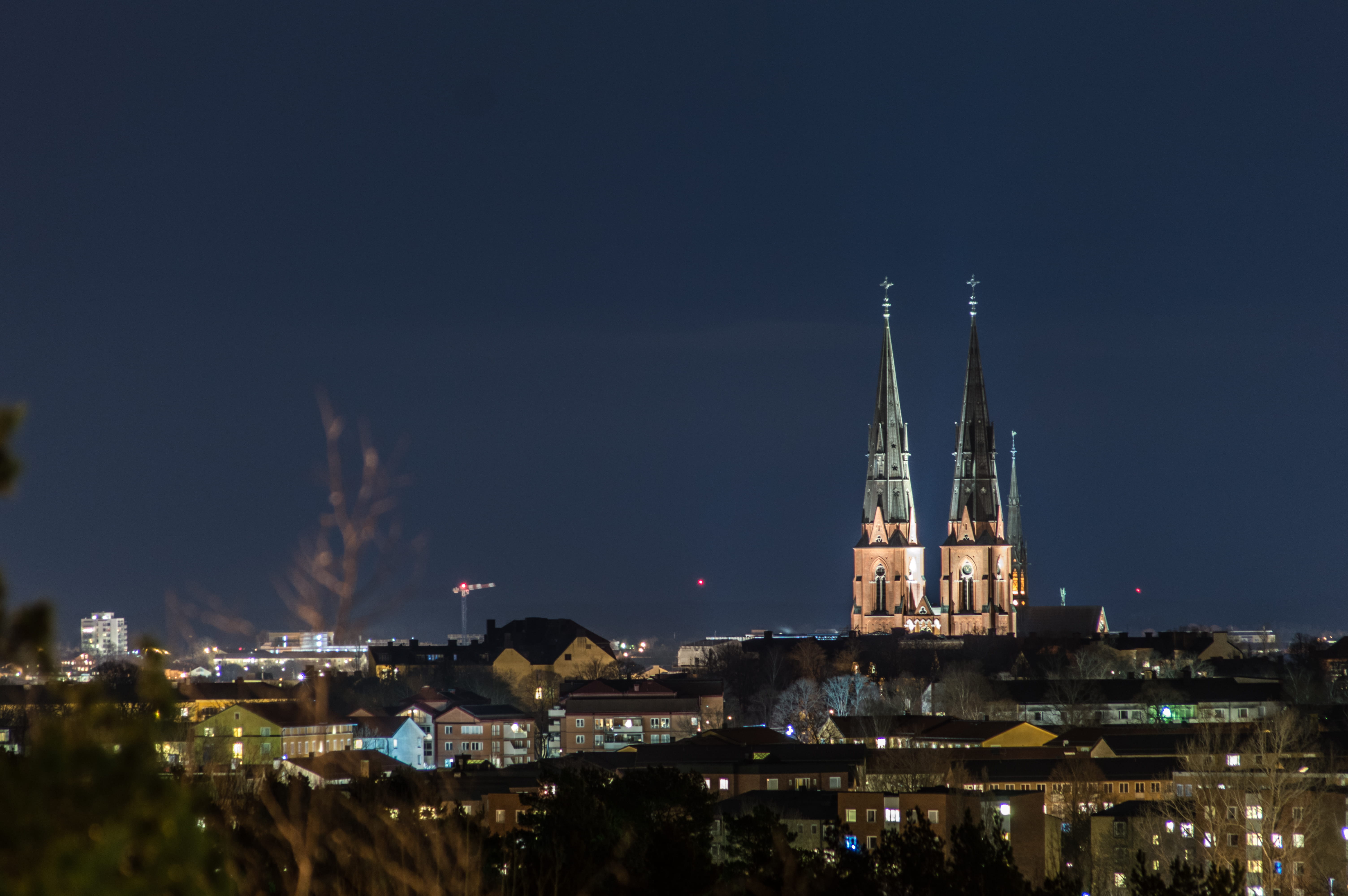 uppsala cathedral, sweden, 5K, zoom, night, city, cathedral, church, nature, copy space, no people, religion, travel destinations, architecture, built structure, HD Wallpaper