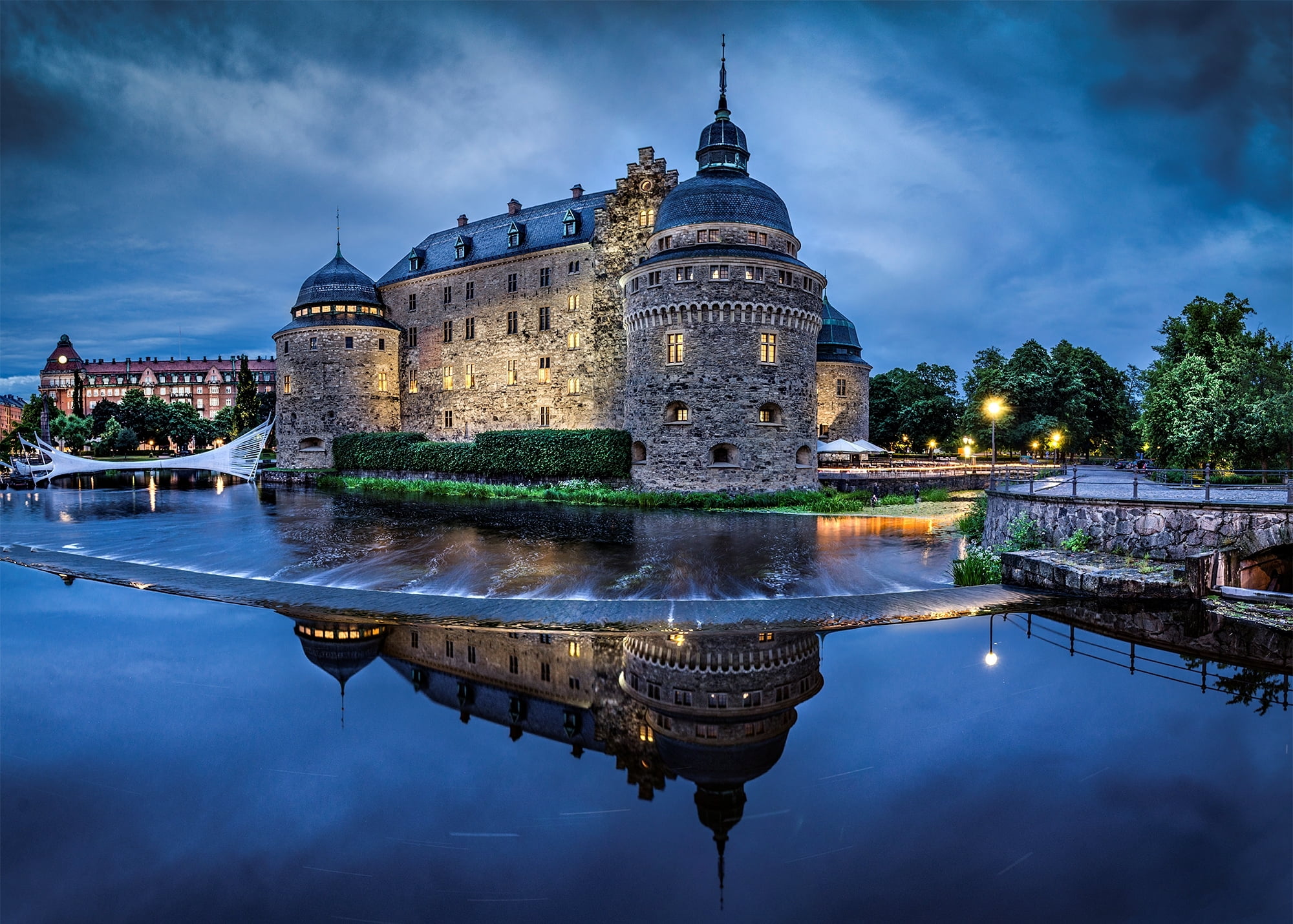 Sverige, blue, town, Örebro castle, dusk, 1080P, waterfront, cityscape, reflection, illuminated, twilight, the sky, old, capital Cities, wall - Building Feature, HD Wallpaper