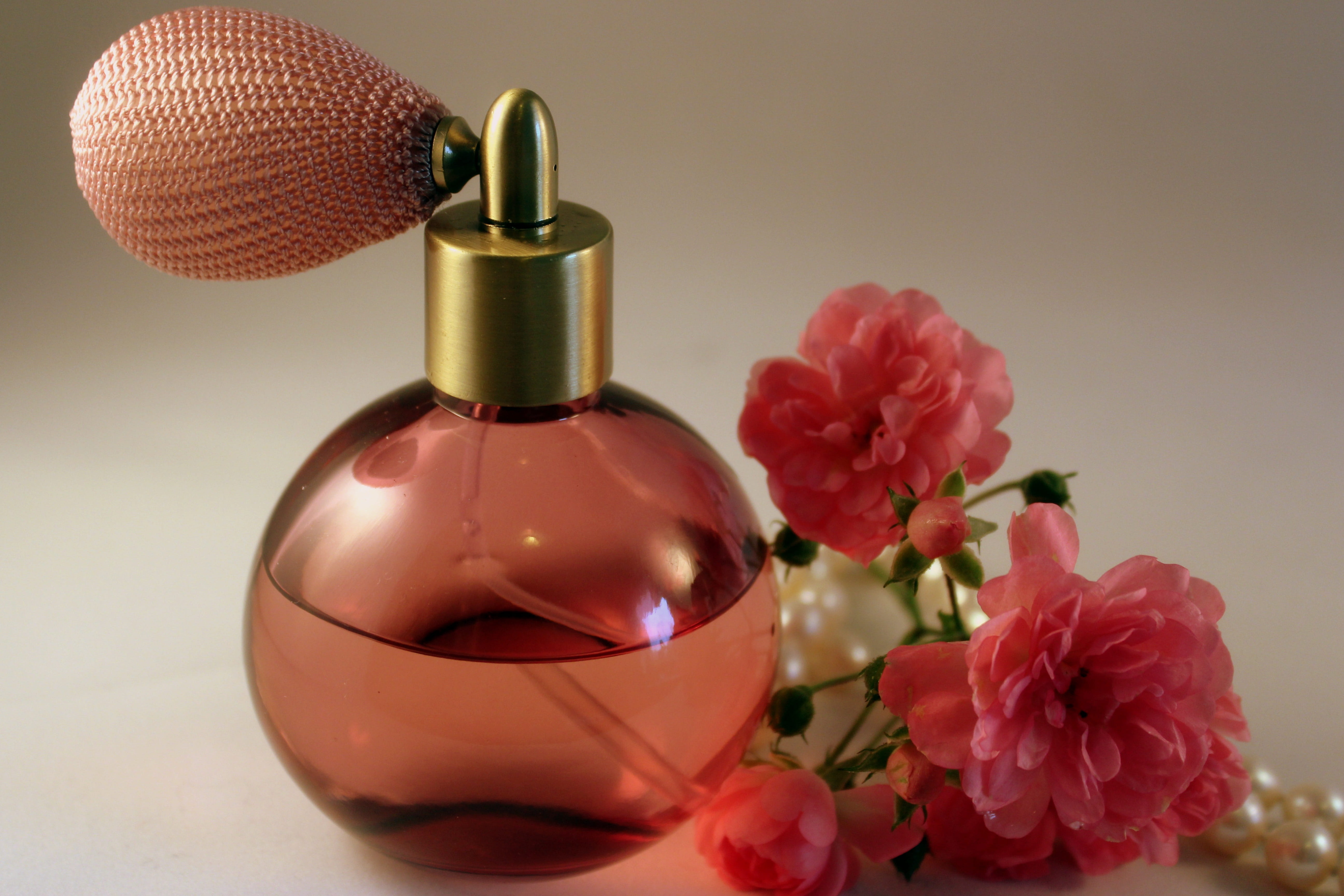 vase, give away, wellness, freshness, container, fragrant, flacon, celebration, pink, vulnerability, glass - material, fragrance, oils essential, plant, HD Wallpaper