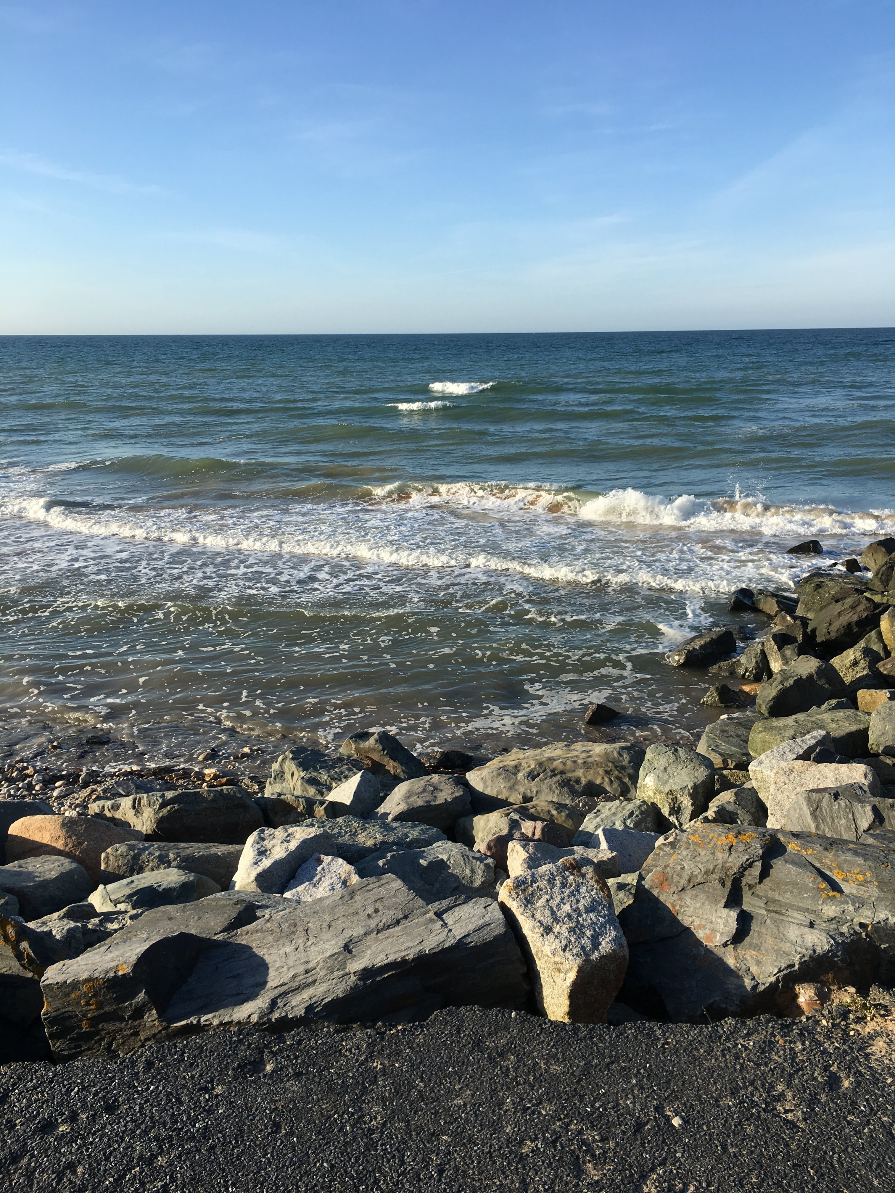 rock, tranquility, scenics - nature, normandy, beach, seascape, omaha beach, motion, horizon over water, outdoors, sea, pebble, beauty in nature, sky, france, Phone HD Wallpaper