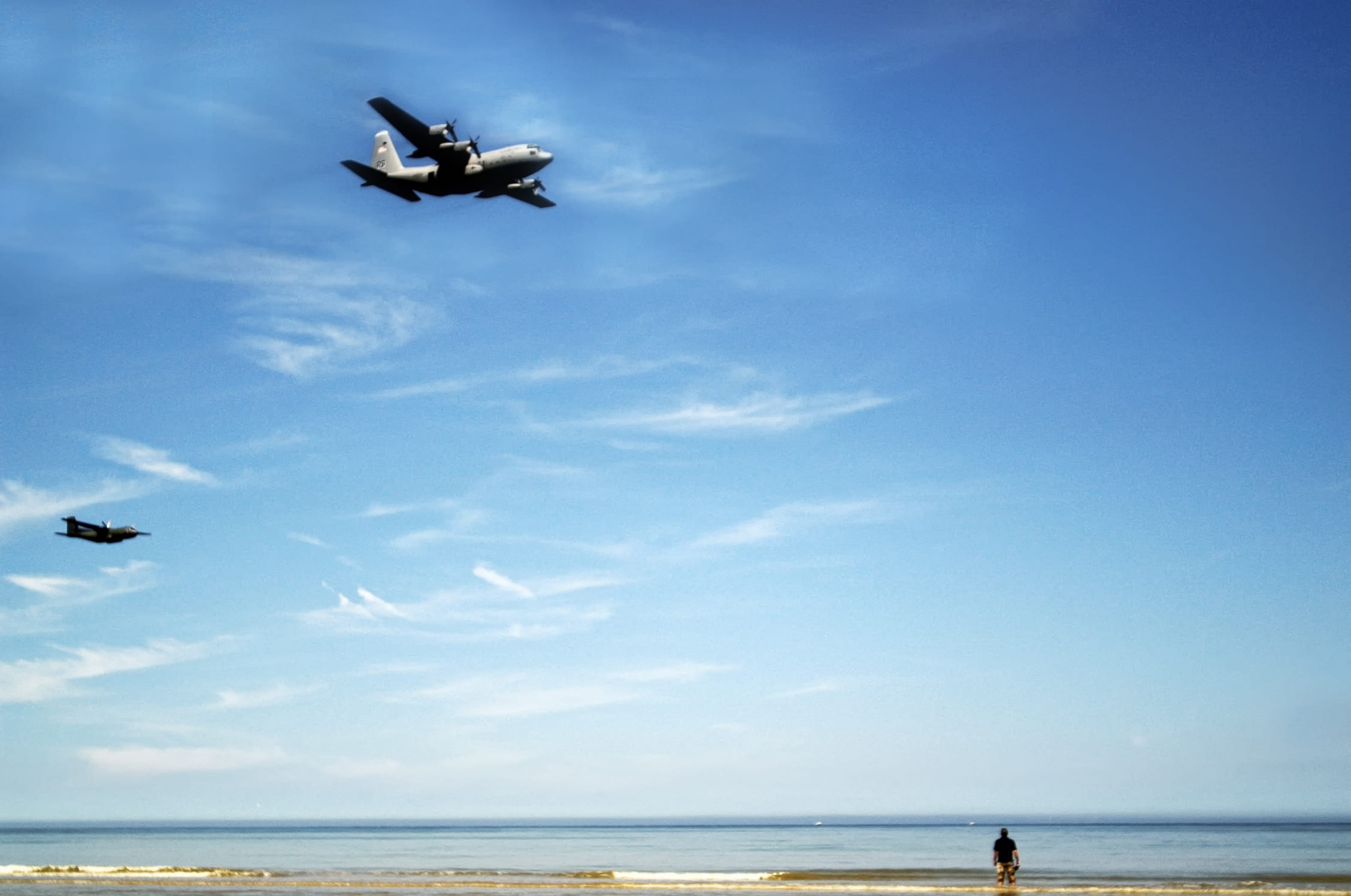 aircraft, outdoors, france, beach, water, motion, sea, sky, day, mid-air, air vehicle, animal, horizon over water, animal wildlife, beauty in nature, omaha beach, HD Wallpaper